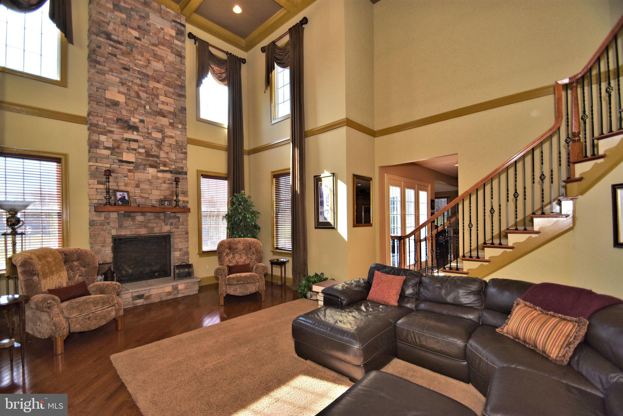 DUTCHESS FARM ESTS - Residential