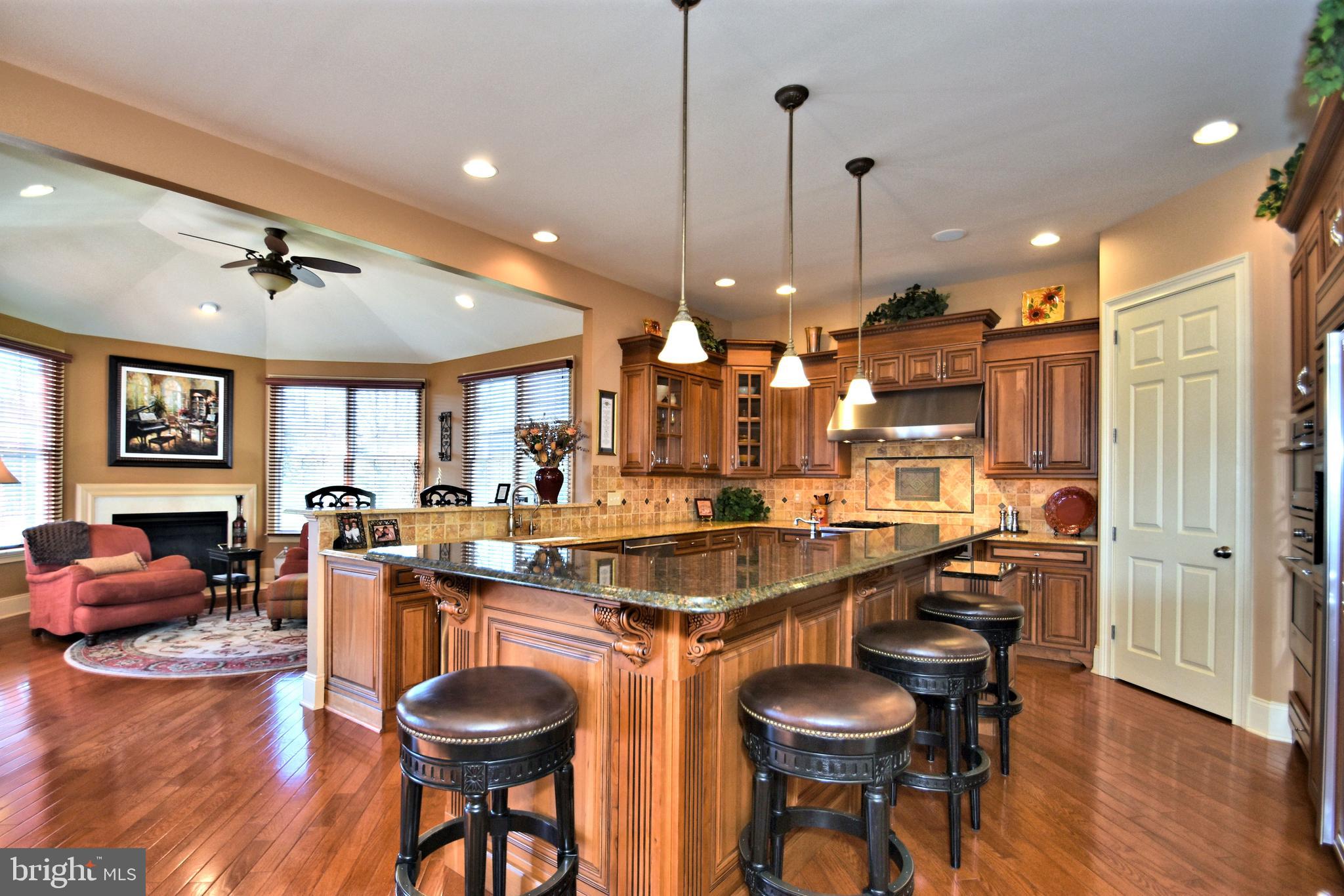 DUTCHESS FARM ESTS - Residential