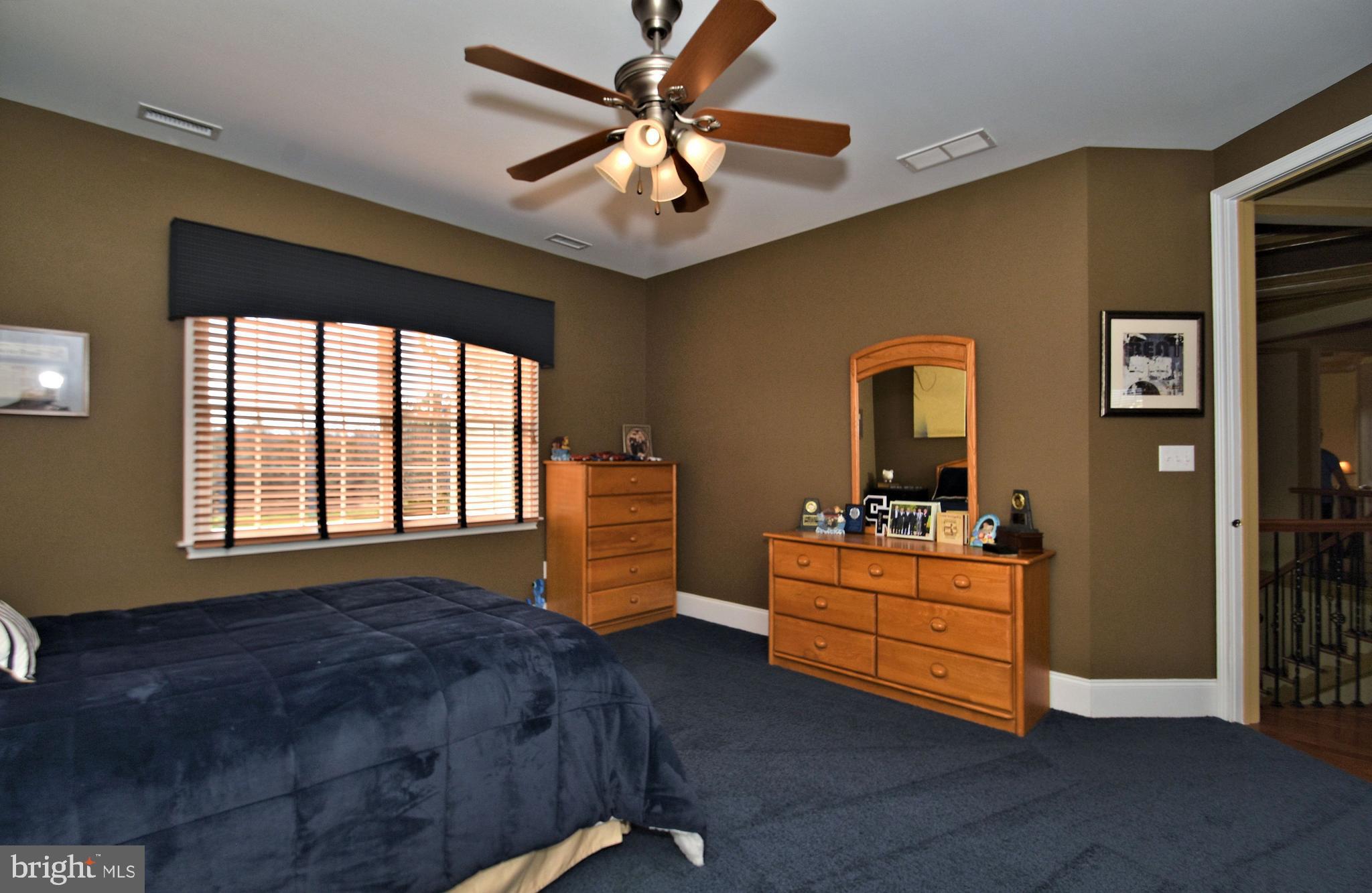 DUTCHESS FARM ESTS - Residential