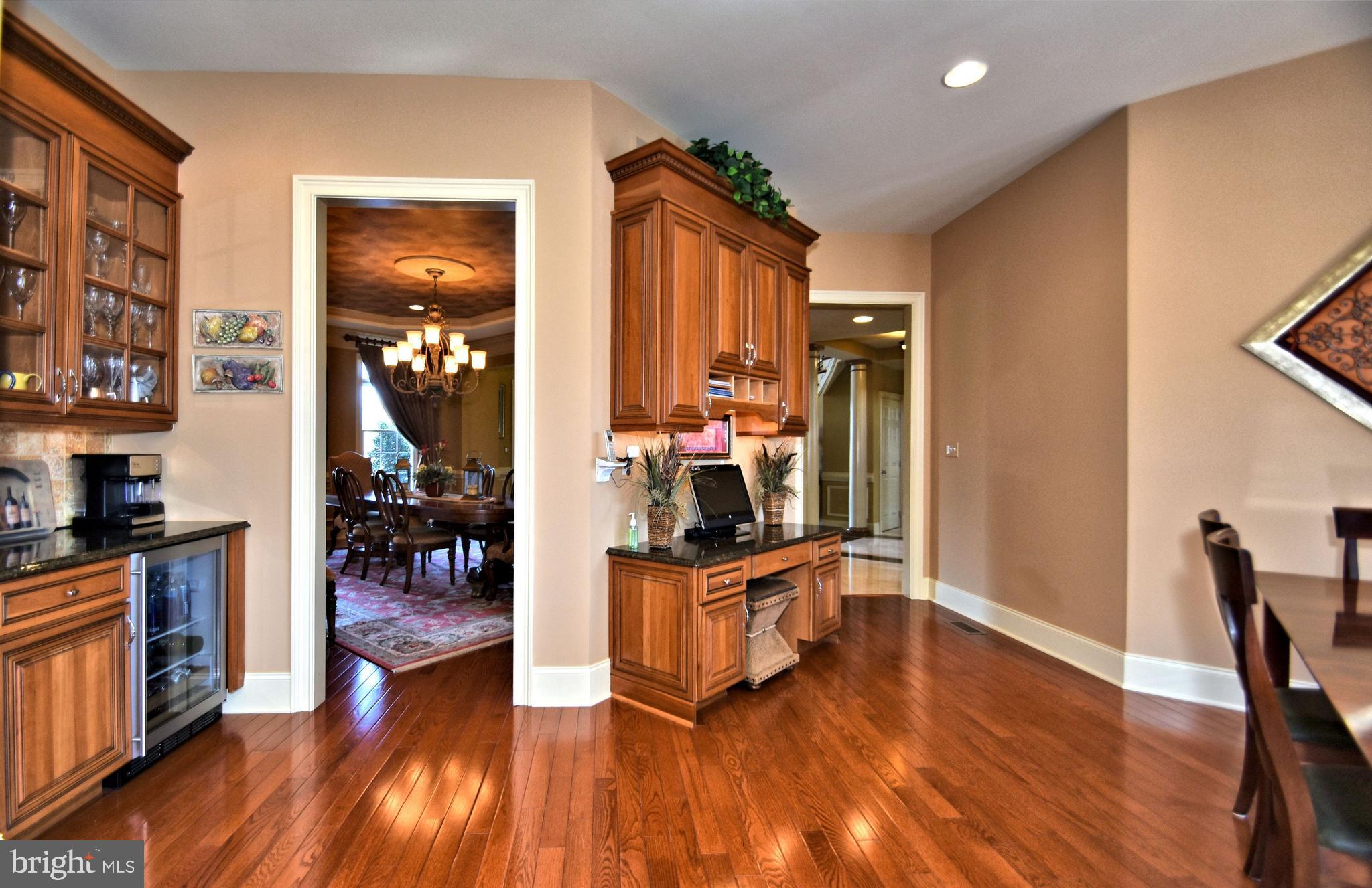 DUTCHESS FARM ESTS - Residential