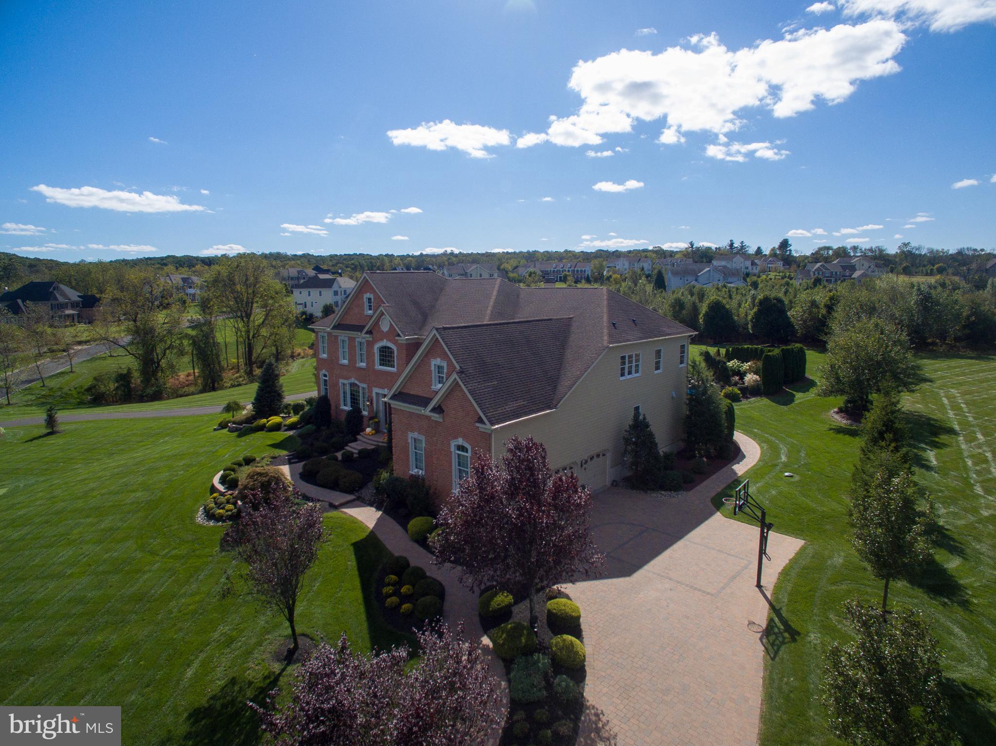 DUTCHESS FARM ESTS - Residential