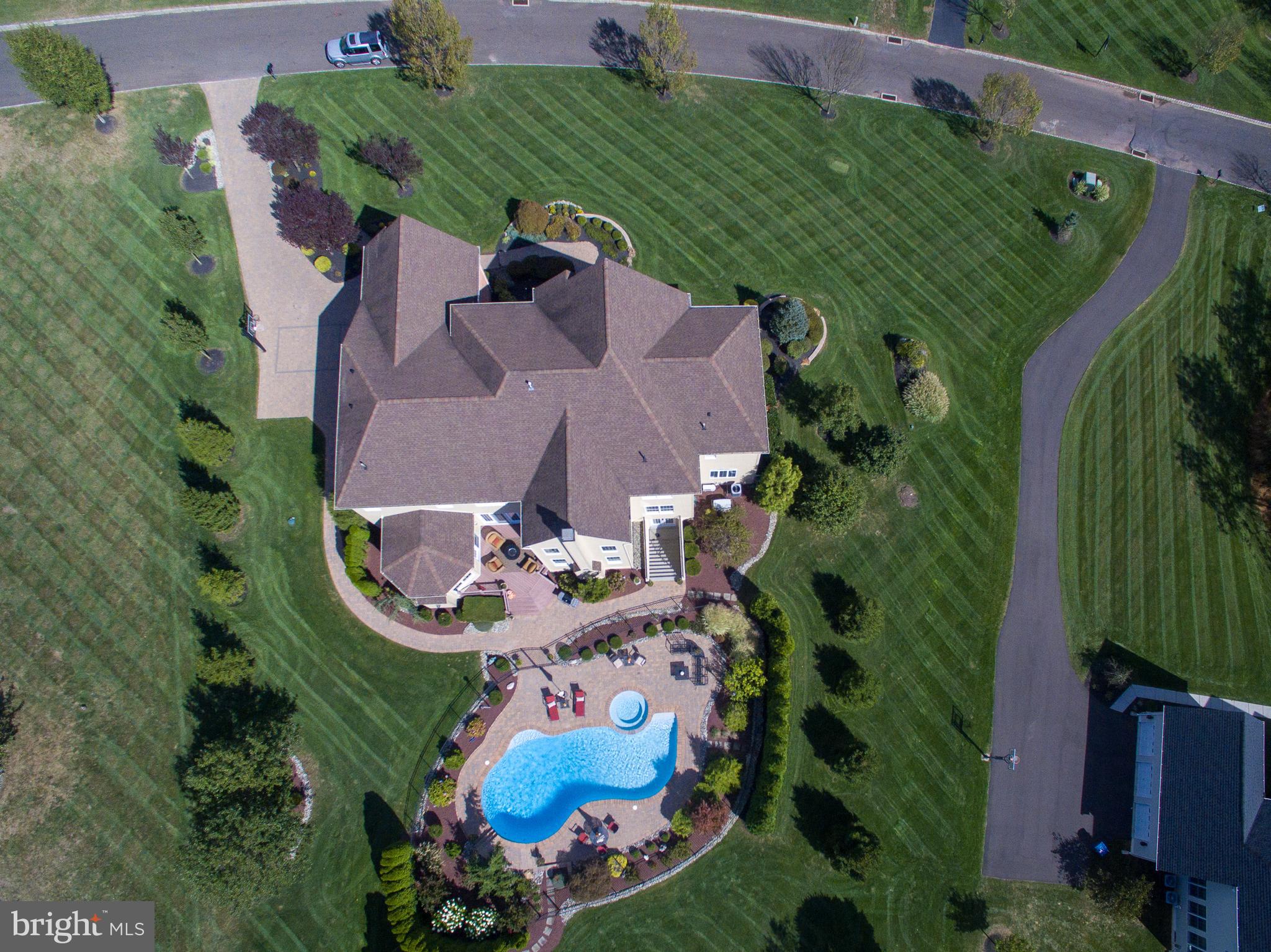 DUTCHESS FARM ESTS - Residential