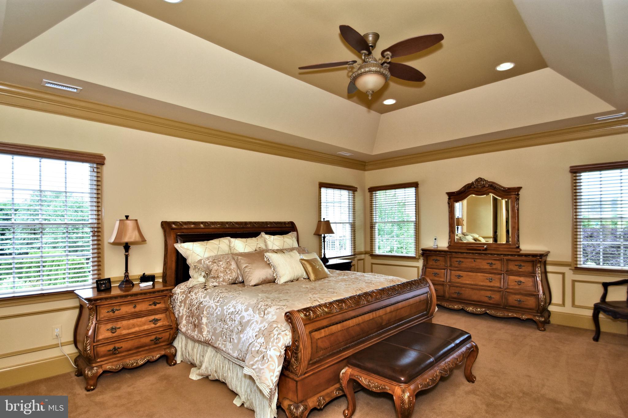 DUTCHESS FARM ESTS - Residential