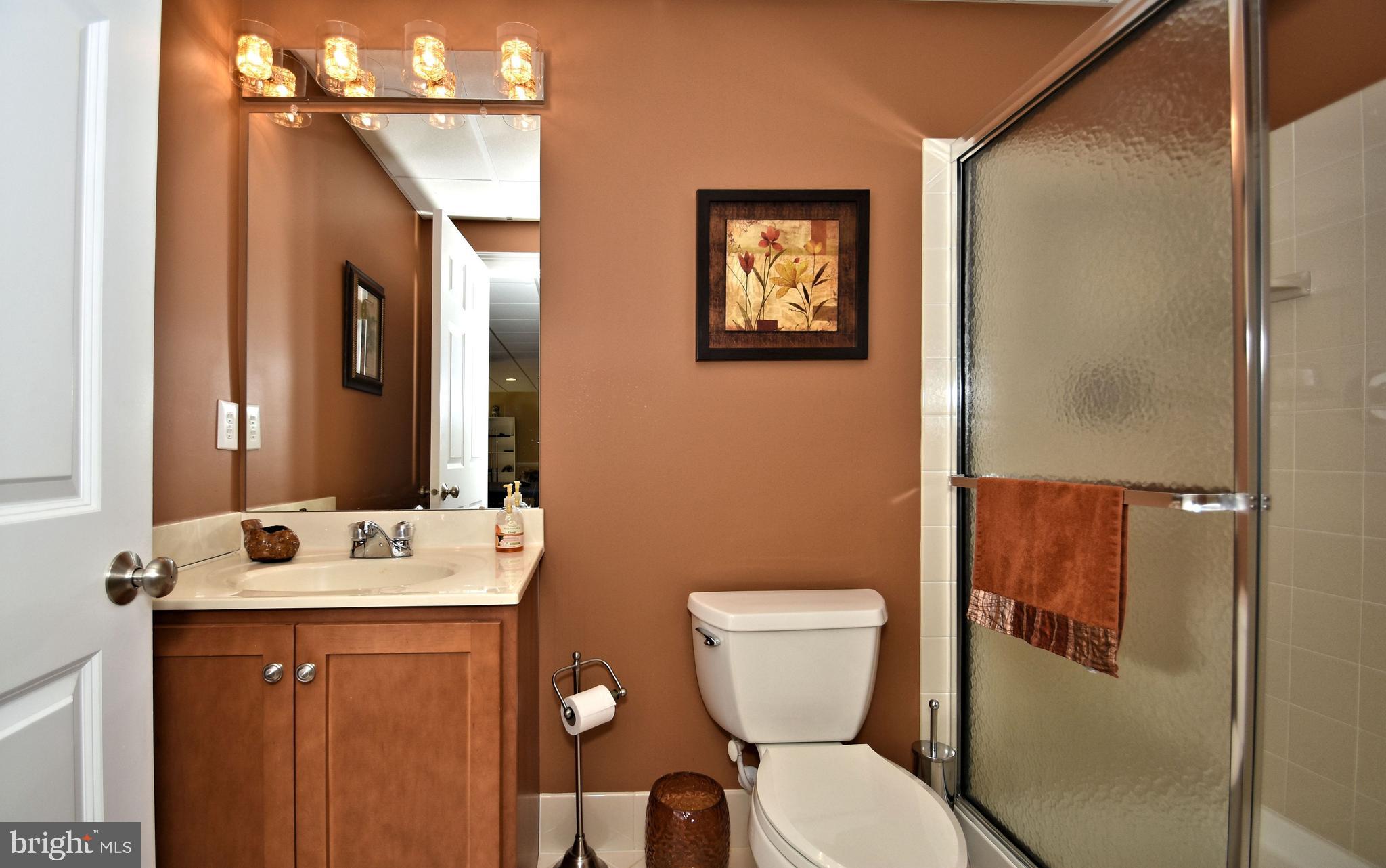 DUTCHESS FARM ESTS - Residential