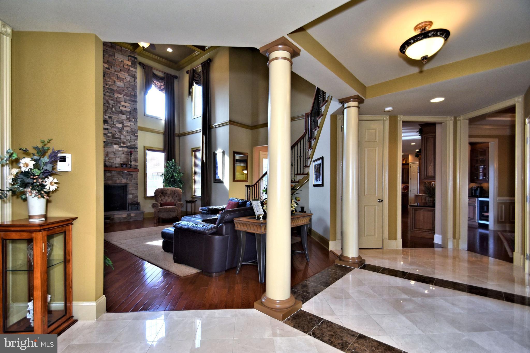 DUTCHESS FARM ESTS - Residential