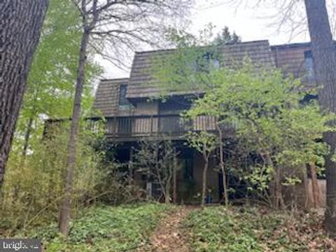 Photo of 8168 Inverness Ridge Road, POTOMAC, MD 20854 (MLS # MDMC2226964)