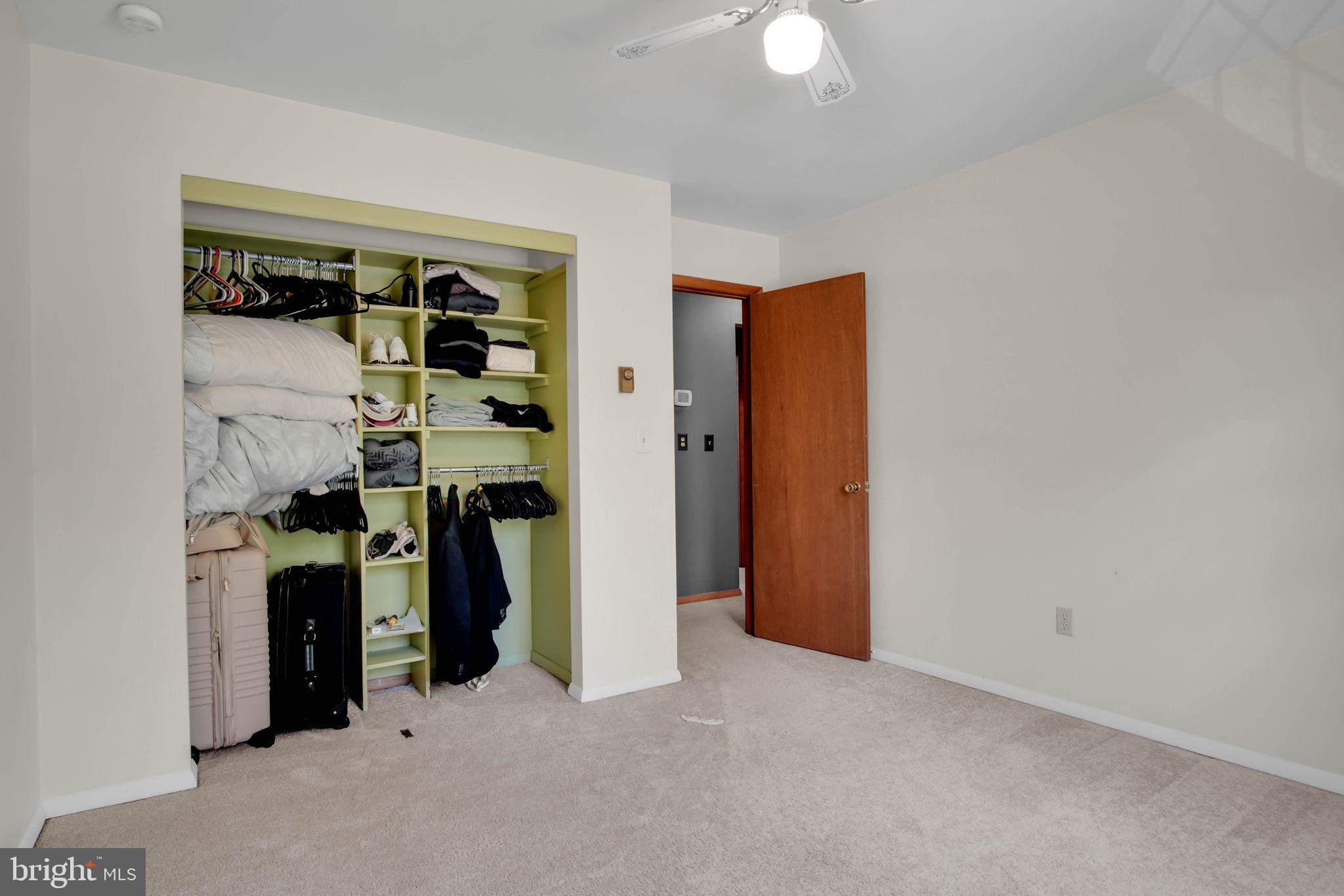 SHERWOOD FOREST - Residential