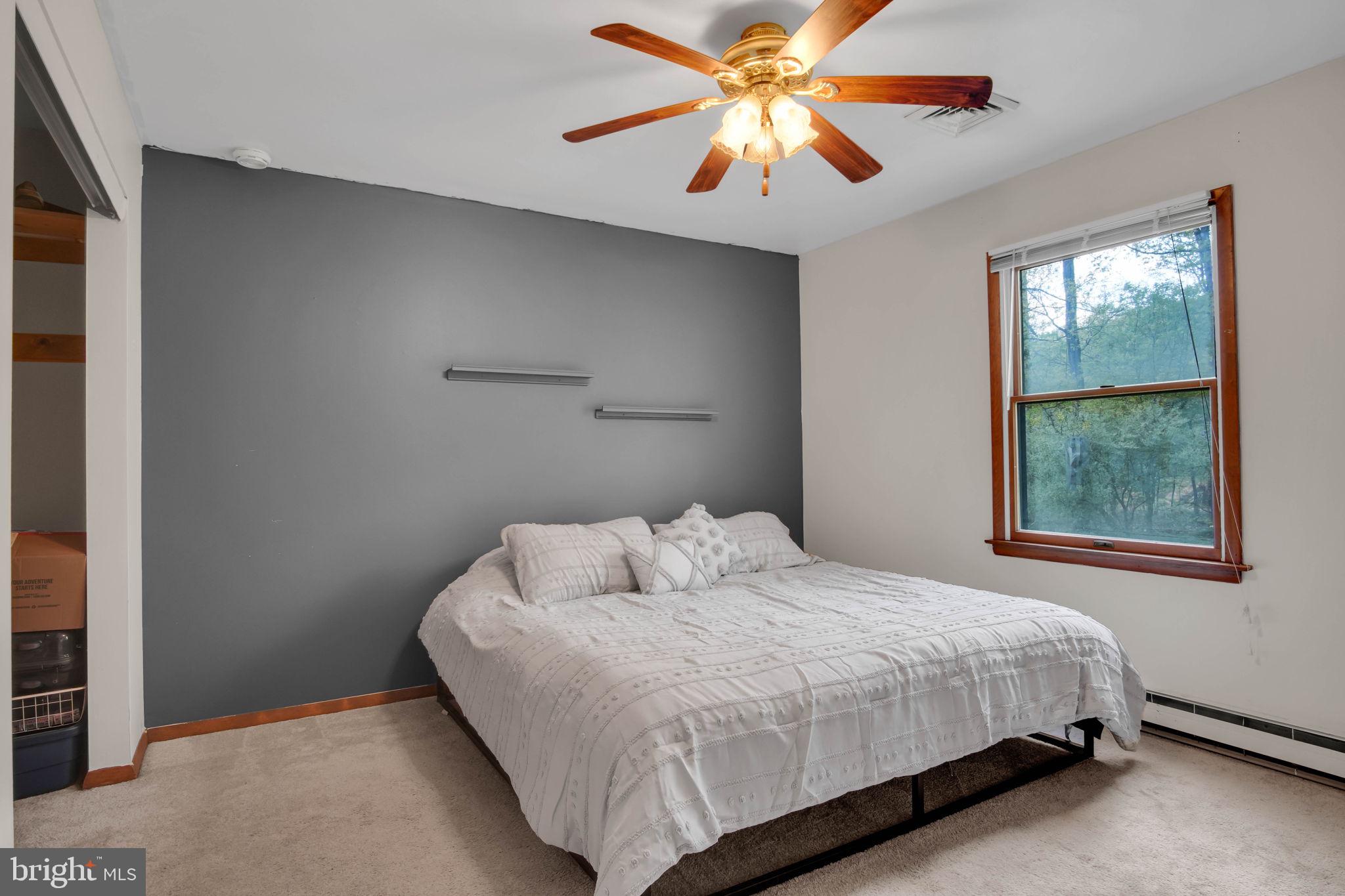 SHERWOOD FOREST - Residential