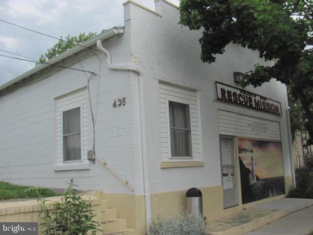 435 N CAMERON STREET