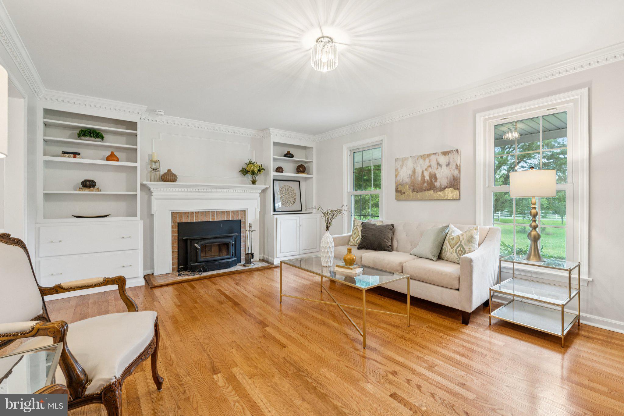 DARNESTOWN OUTSIDE - Residential