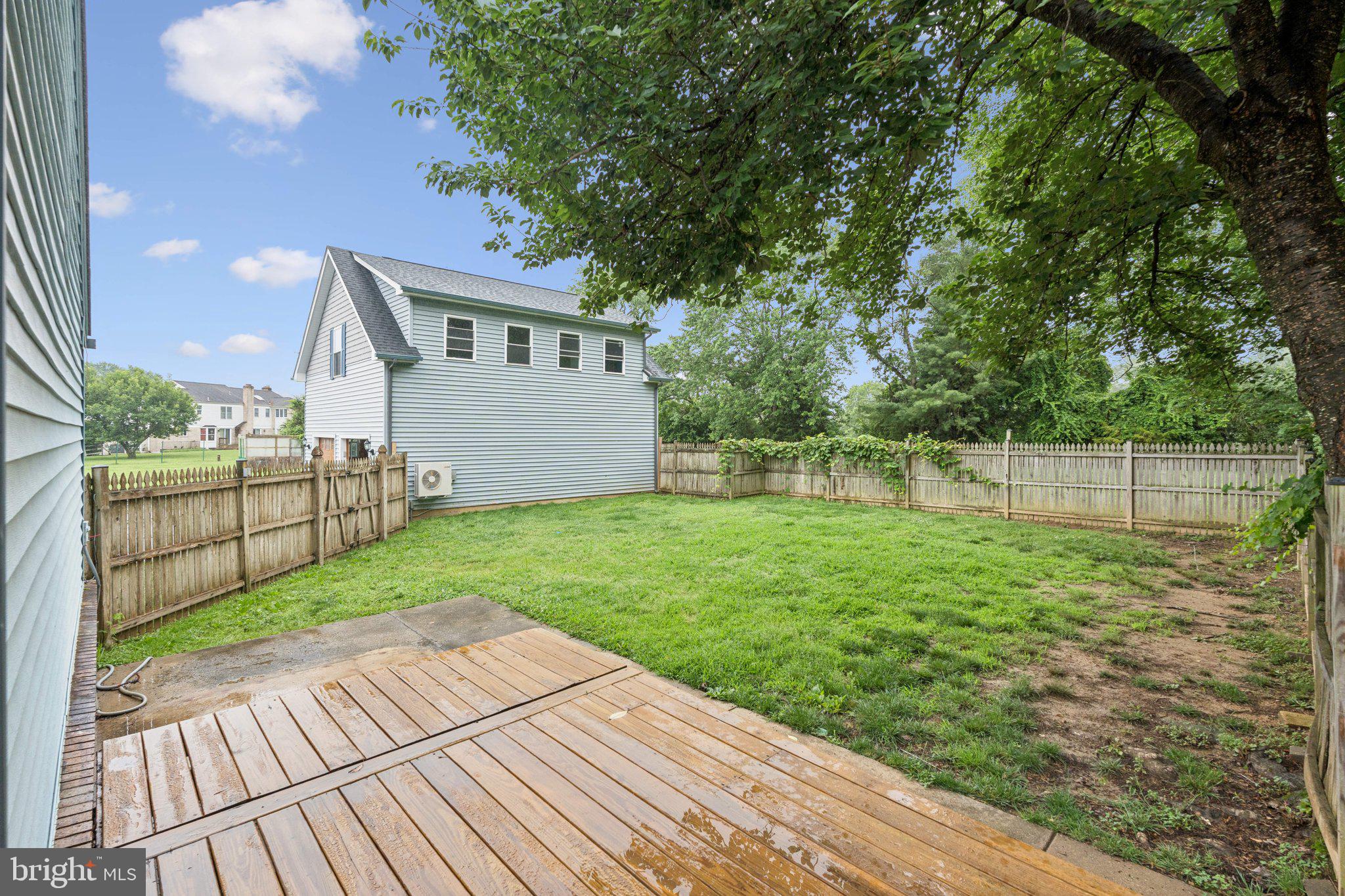 DARNESTOWN OUTSIDE - Residential