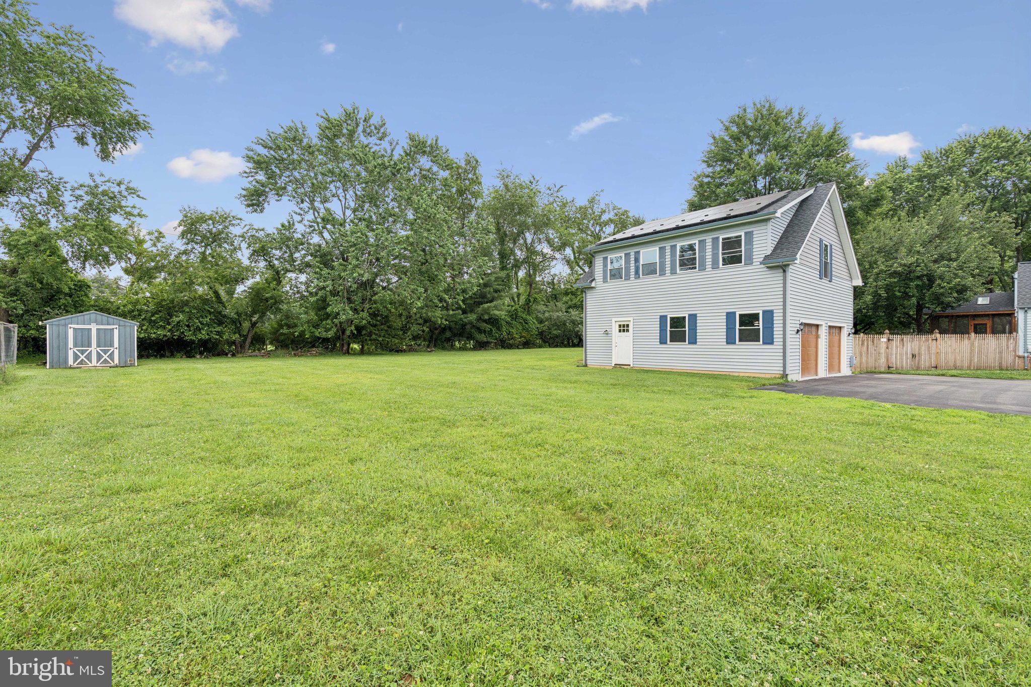 DARNESTOWN OUTSIDE - Residential