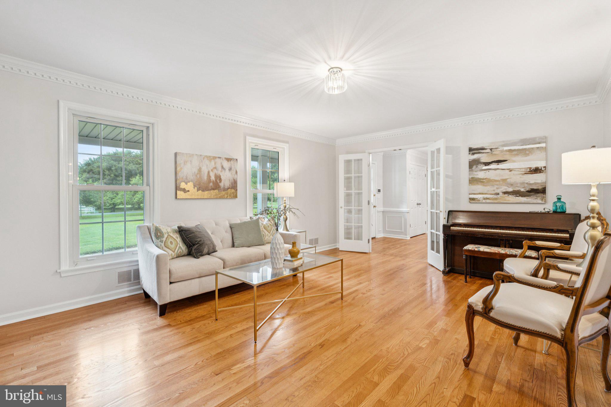 DARNESTOWN OUTSIDE - Residential