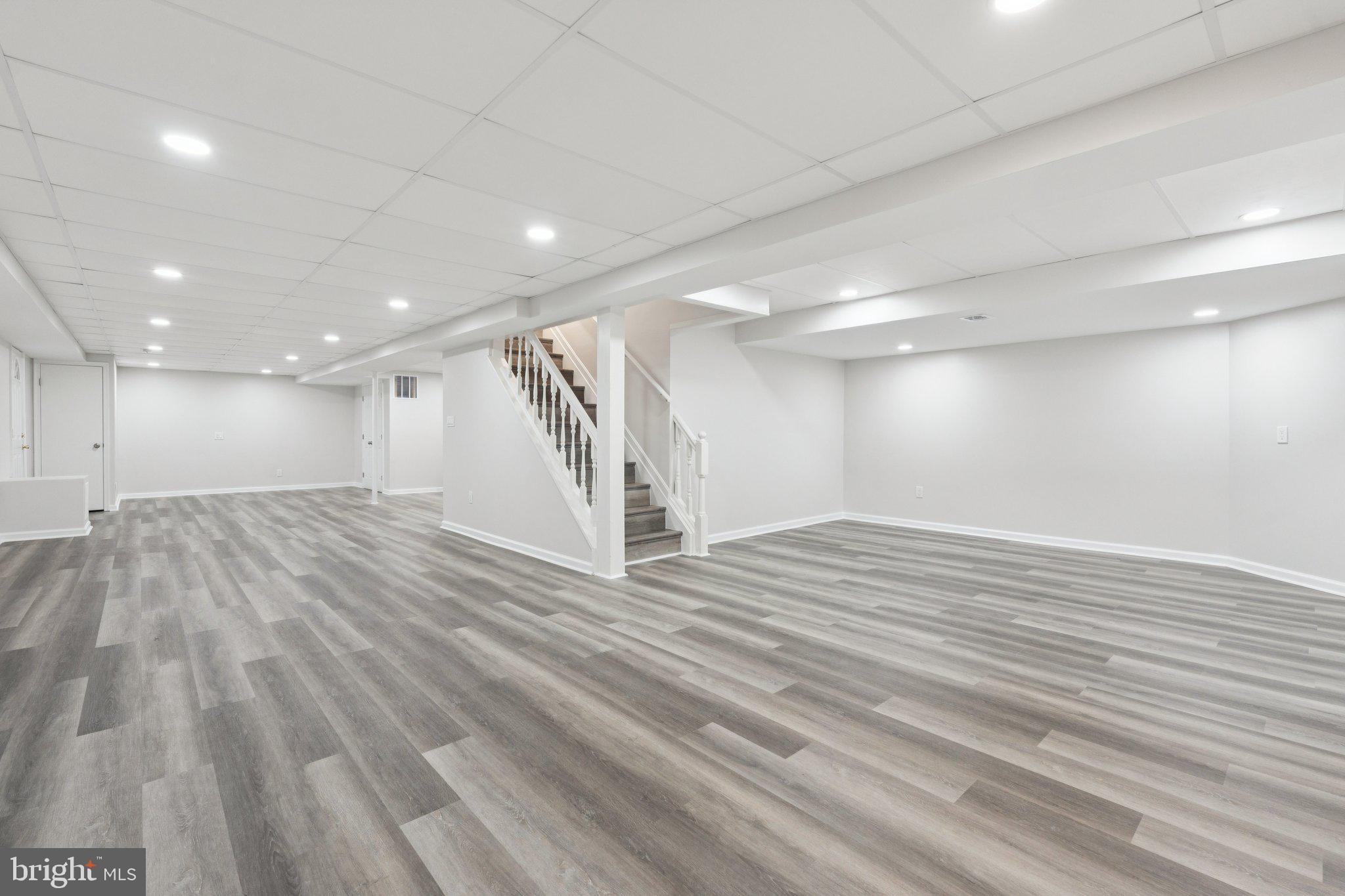 DARNESTOWN OUTSIDE - Residential