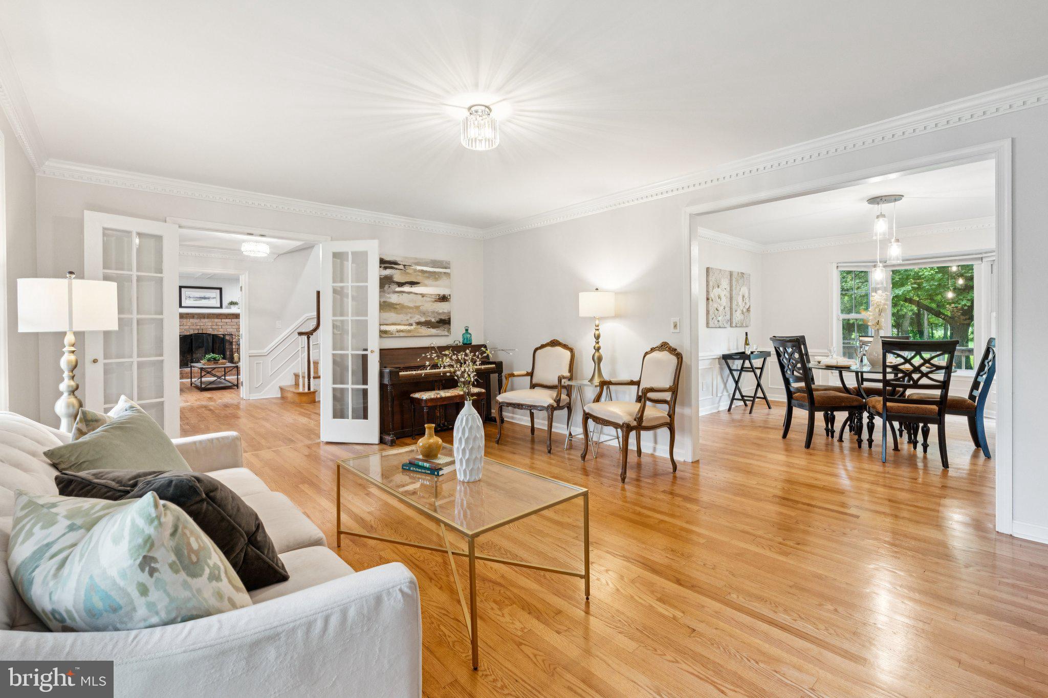 DARNESTOWN OUTSIDE - Residential