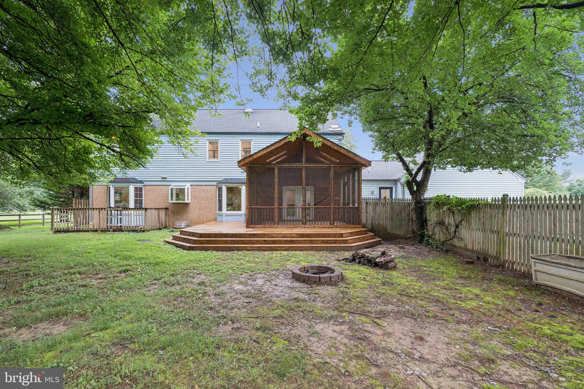 DARNESTOWN OUTSIDE - Residential