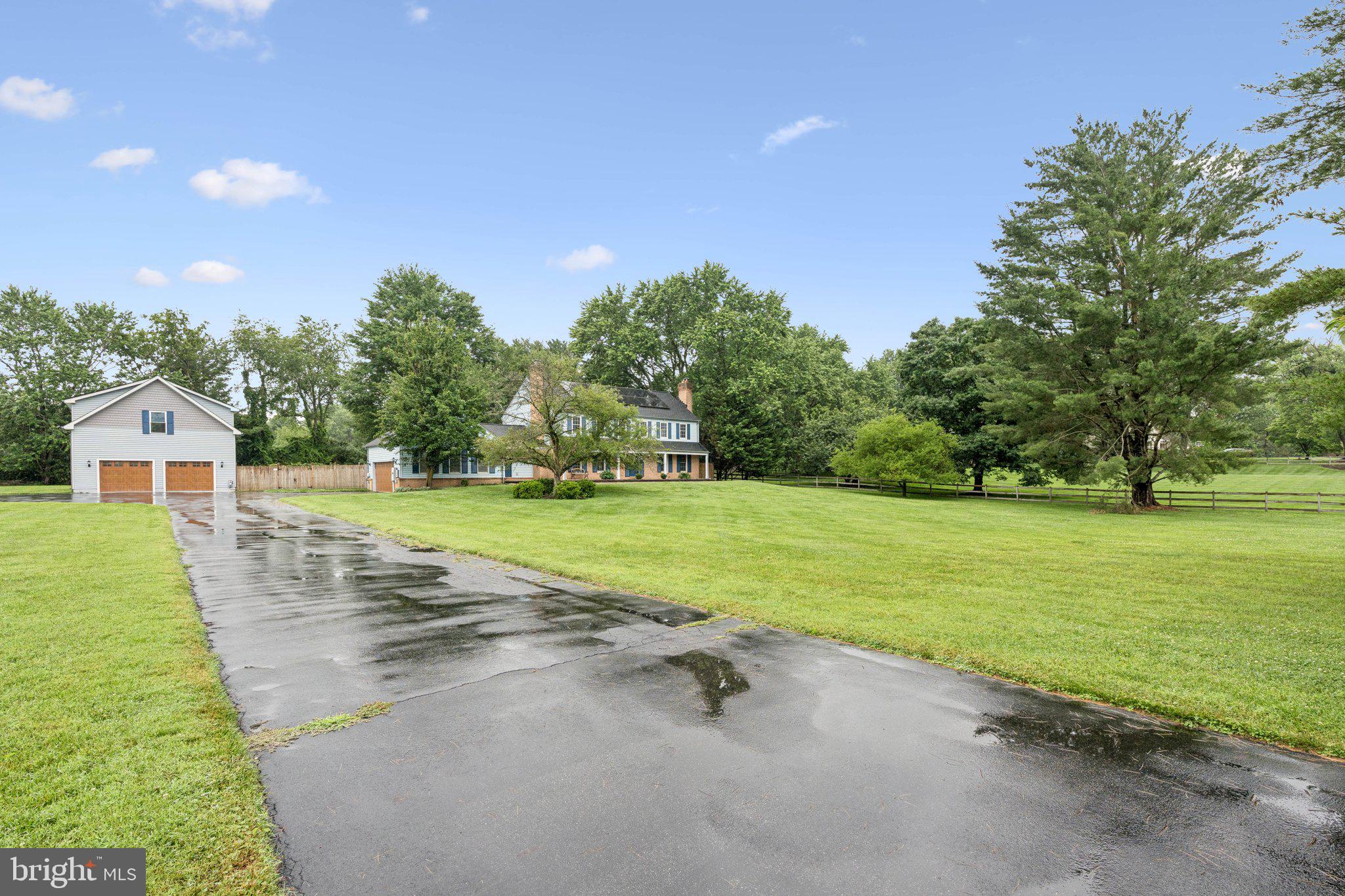 DARNESTOWN OUTSIDE - Residential