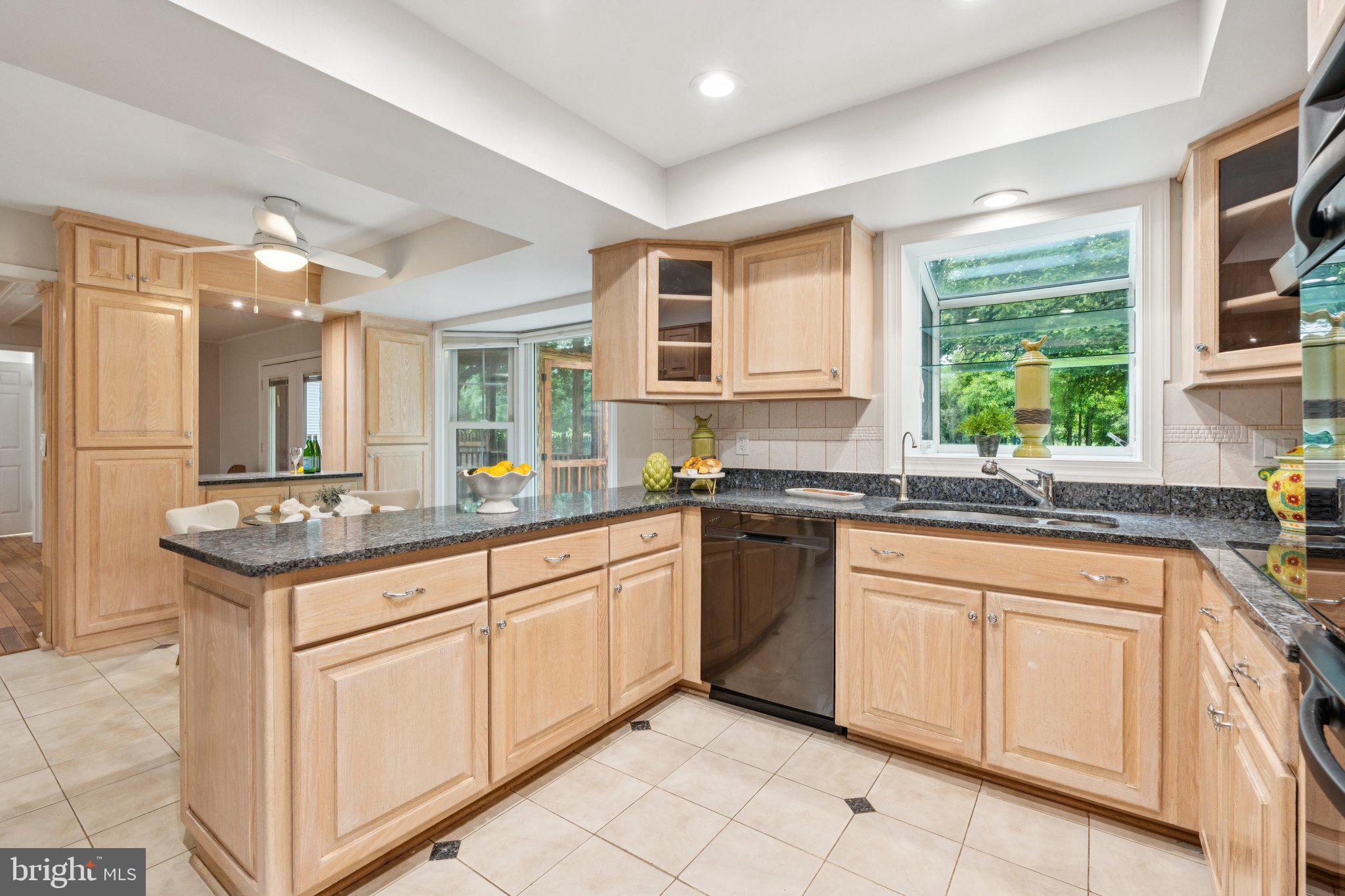 DARNESTOWN OUTSIDE - Residential