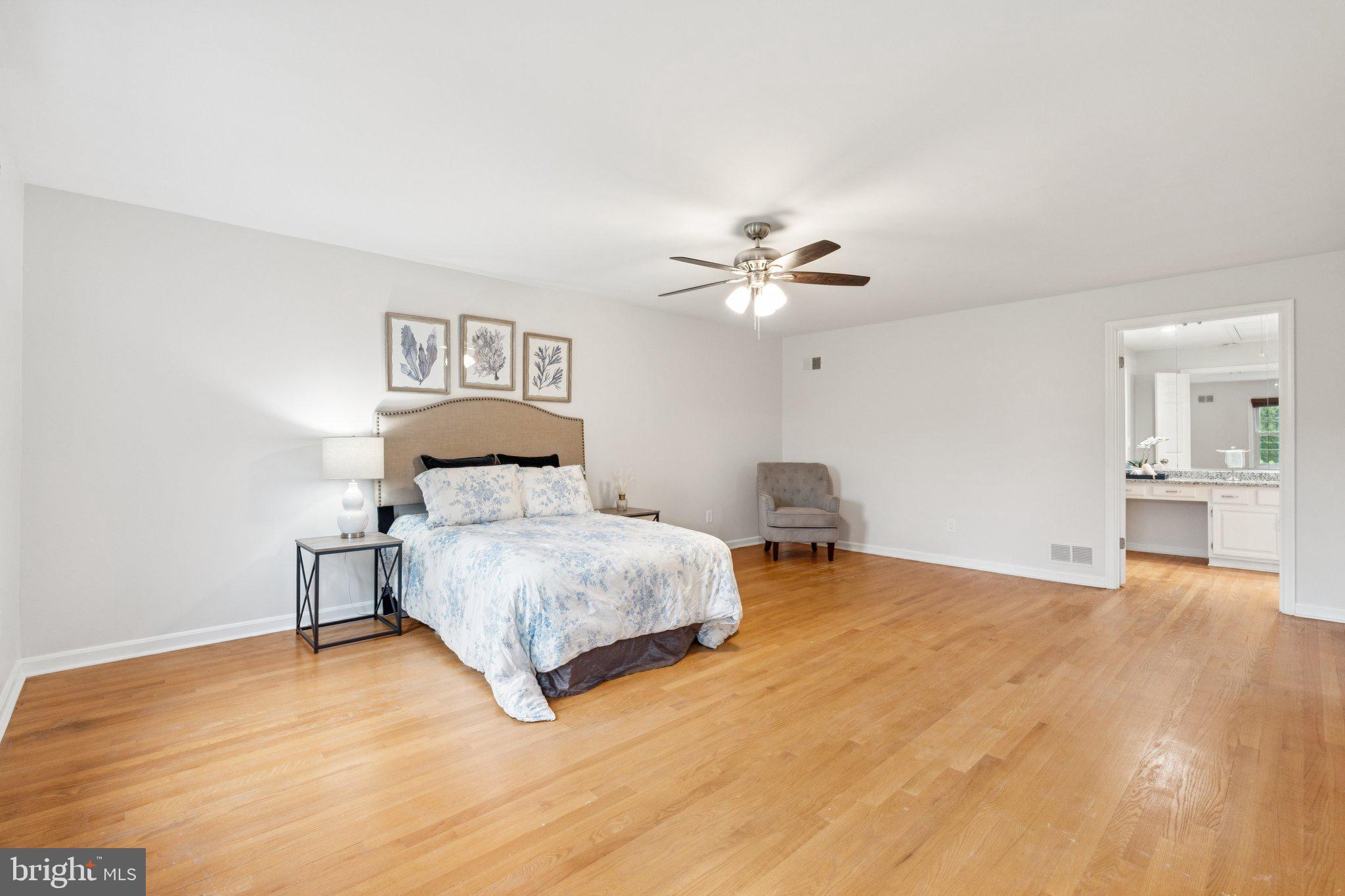 DARNESTOWN OUTSIDE - Residential