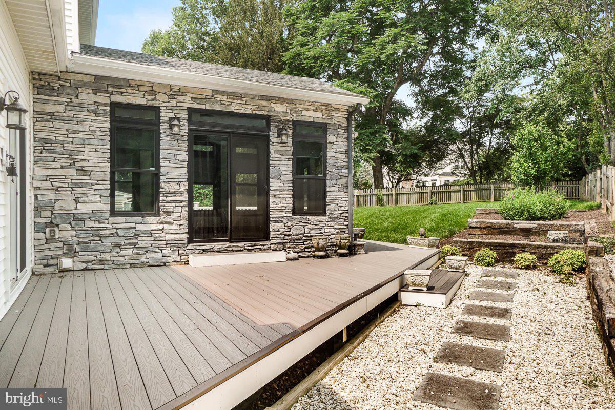 SPRING RIDGE - Residential