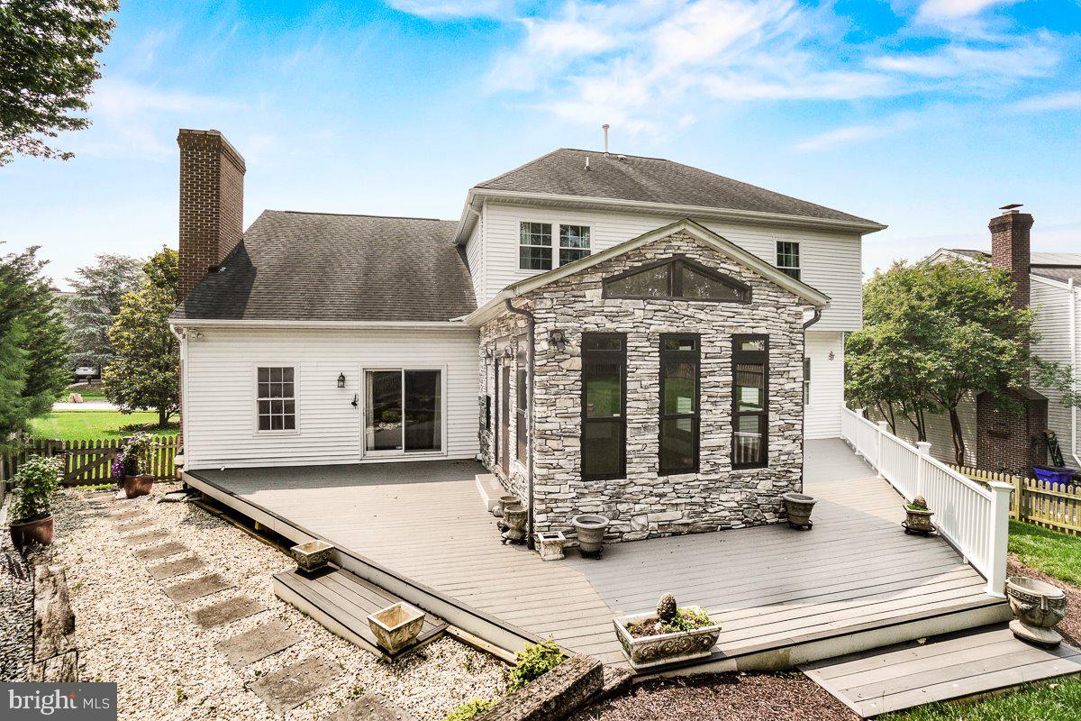 SPRING RIDGE - Residential