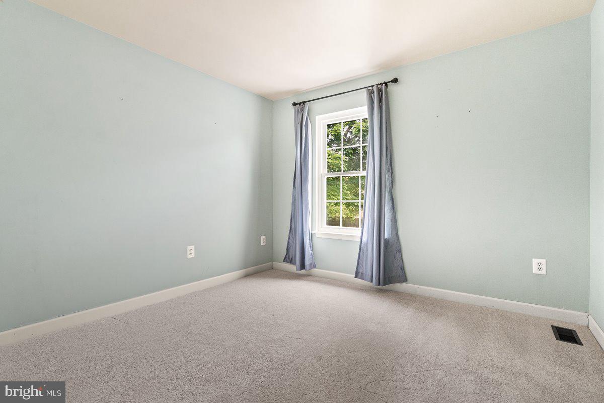 SPRING RIDGE - Residential