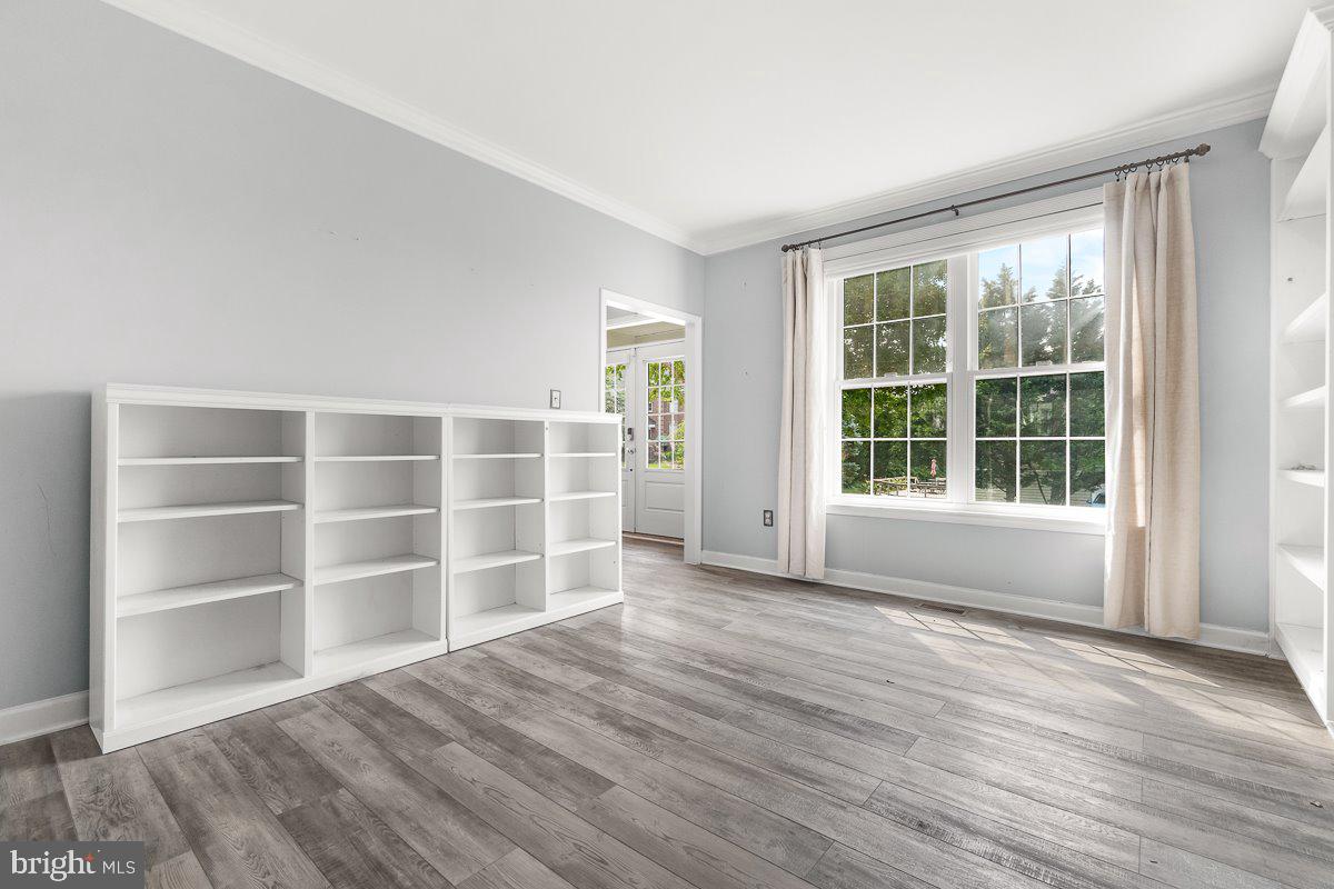 SPRING RIDGE - Residential