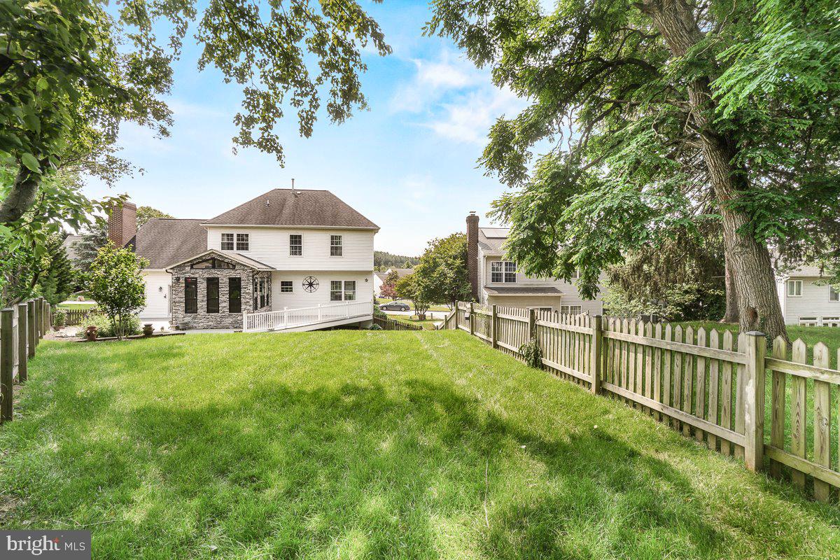 SPRING RIDGE - Residential