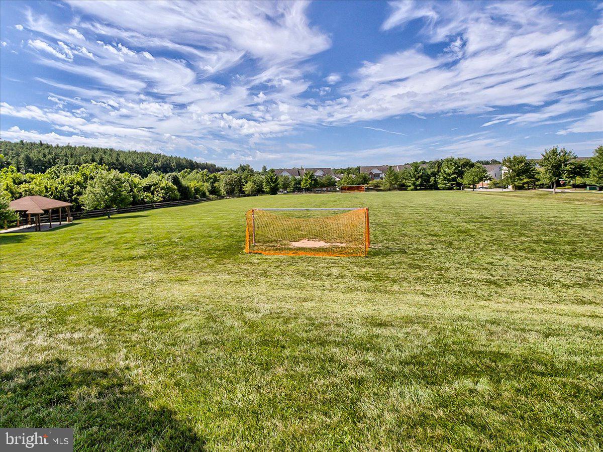 SPRING RIDGE - Residential