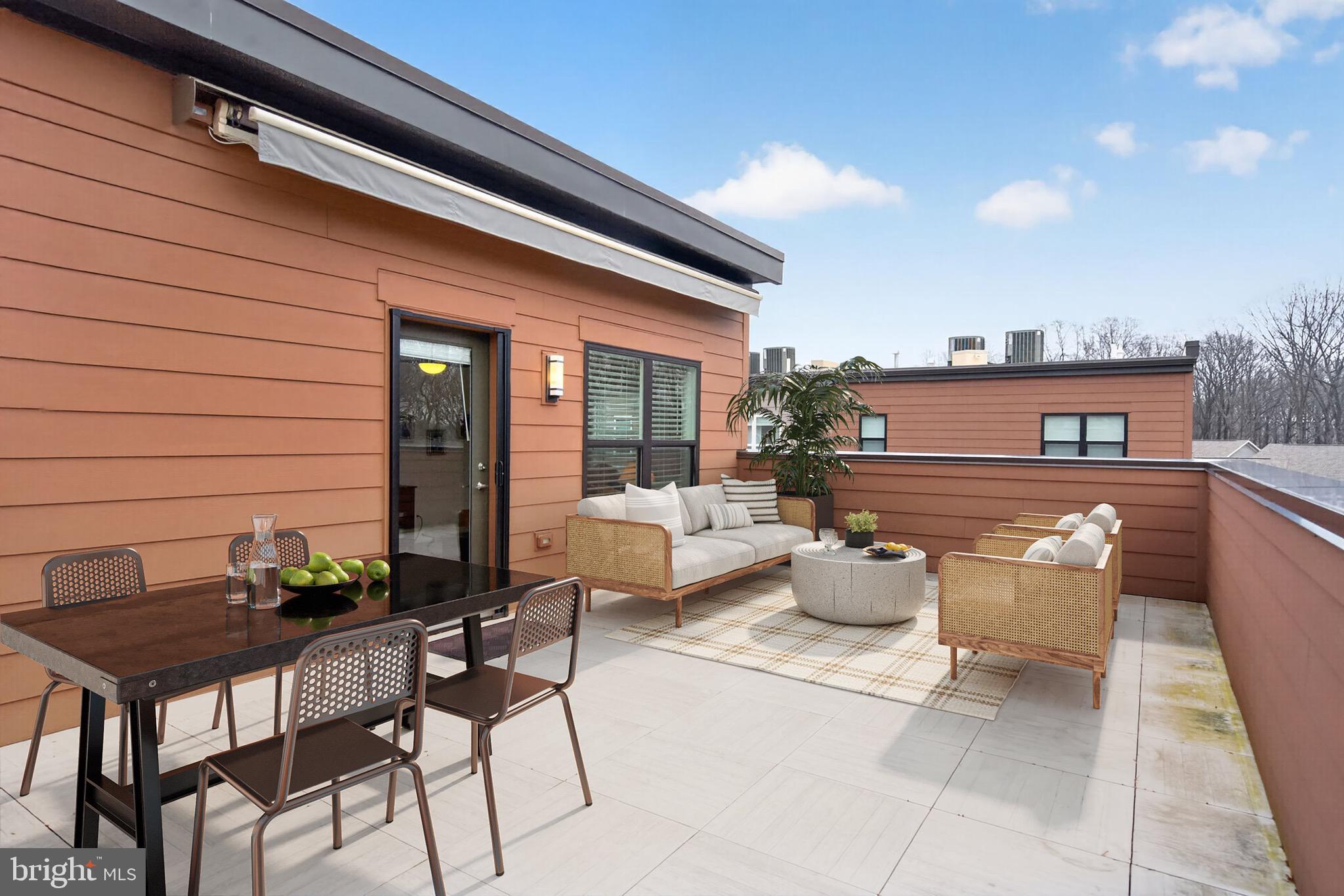 TOWER OAKS - Residential