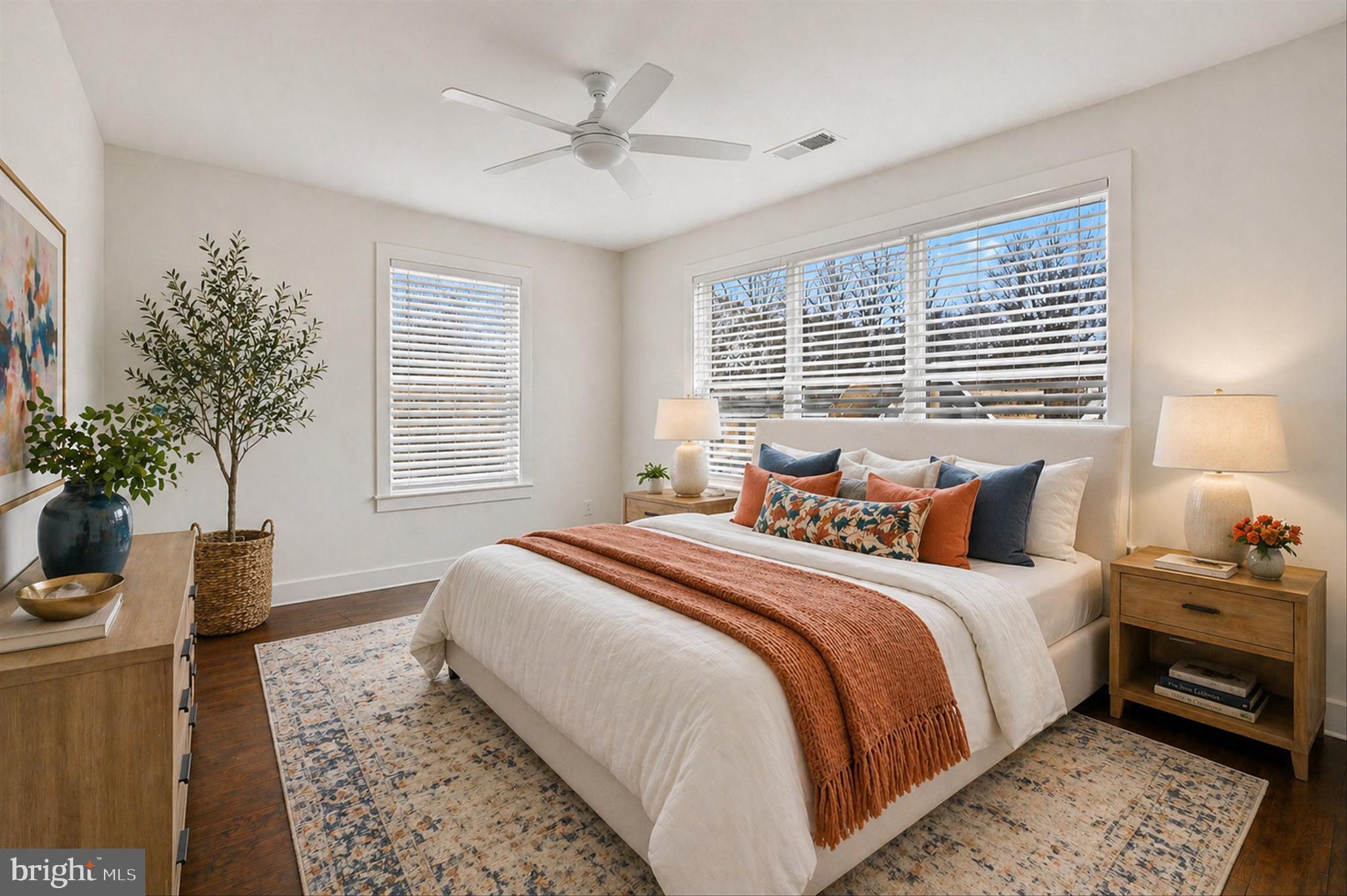 TOWER OAKS - Residential