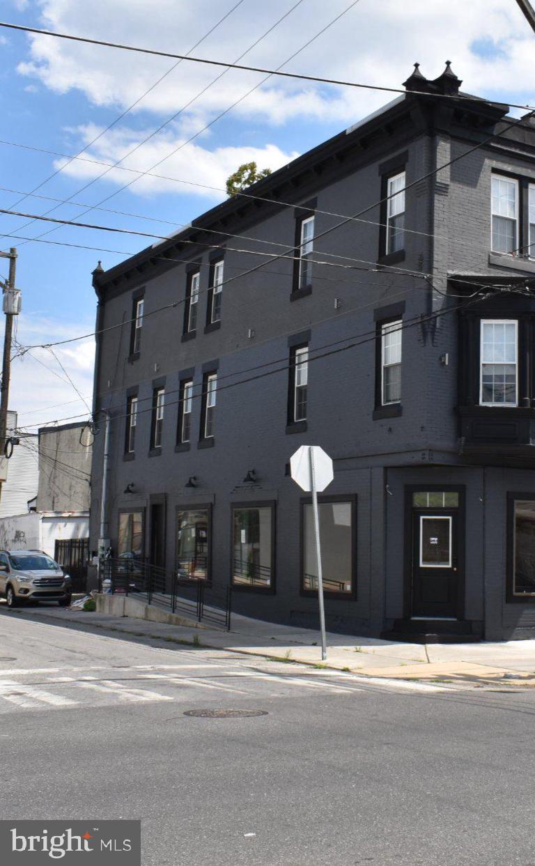 PHILADELPHIA (WEST) - Residential Income