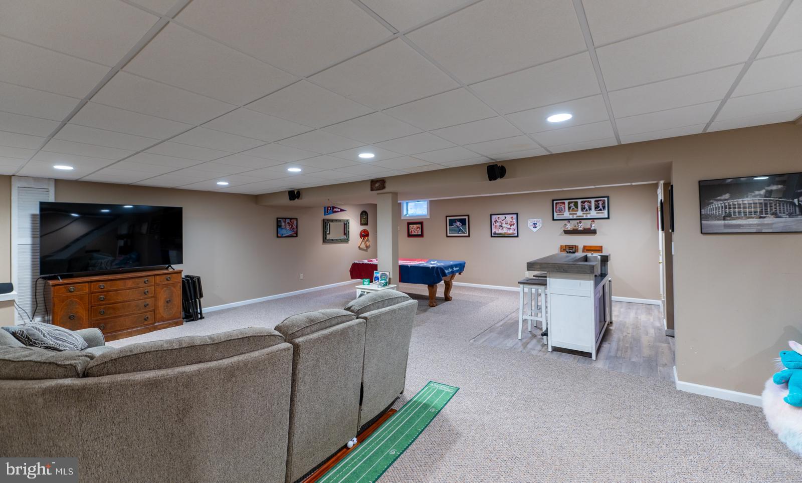 YELLOWHOUSE - Residential