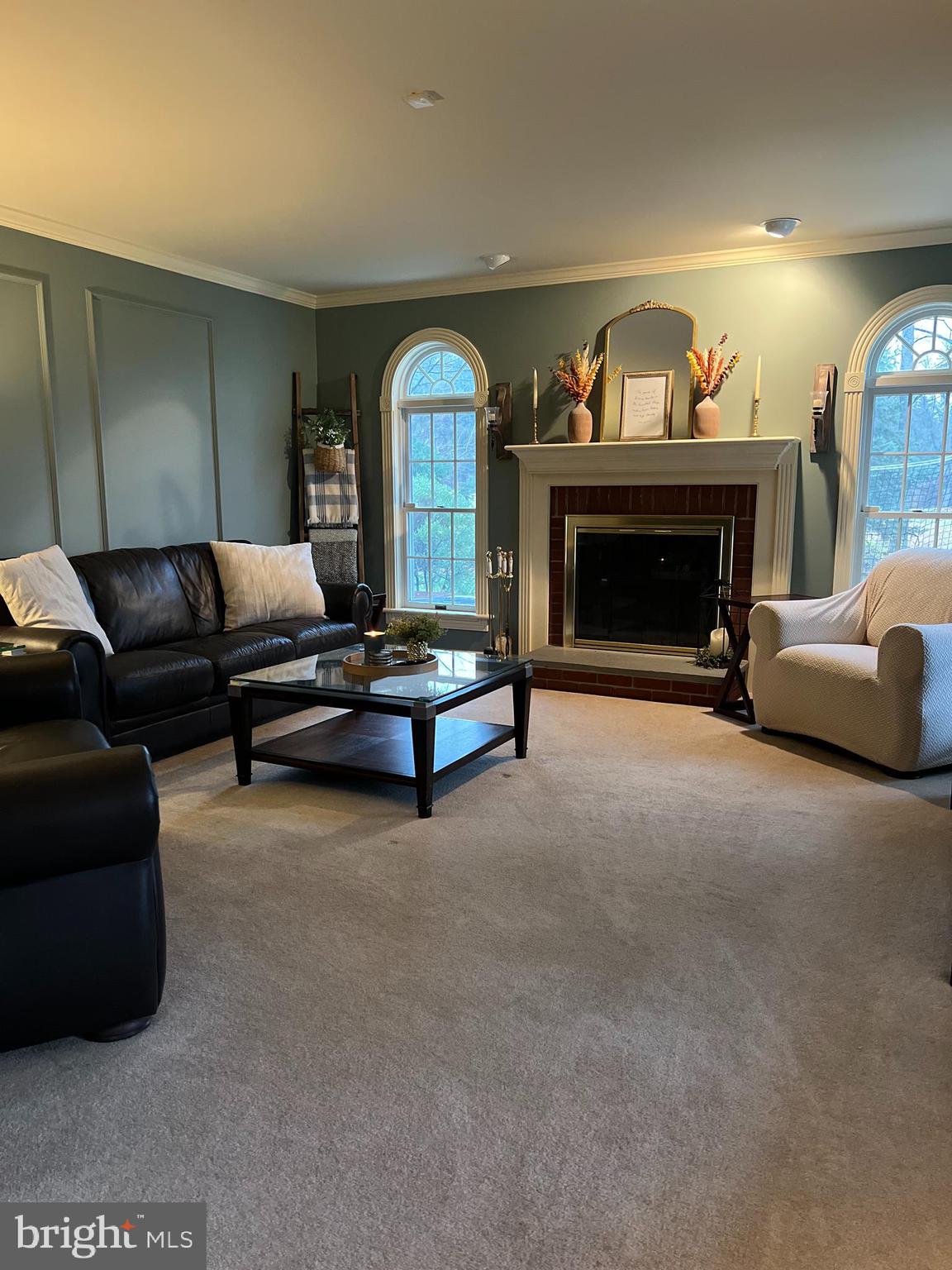 YELLOWHOUSE - Residential