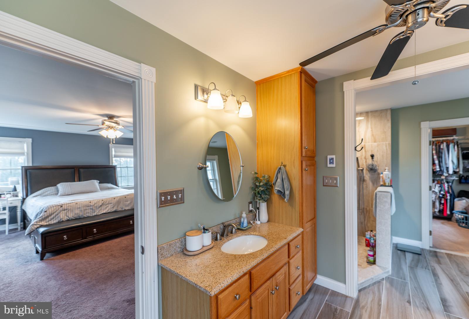 YELLOWHOUSE - Residential