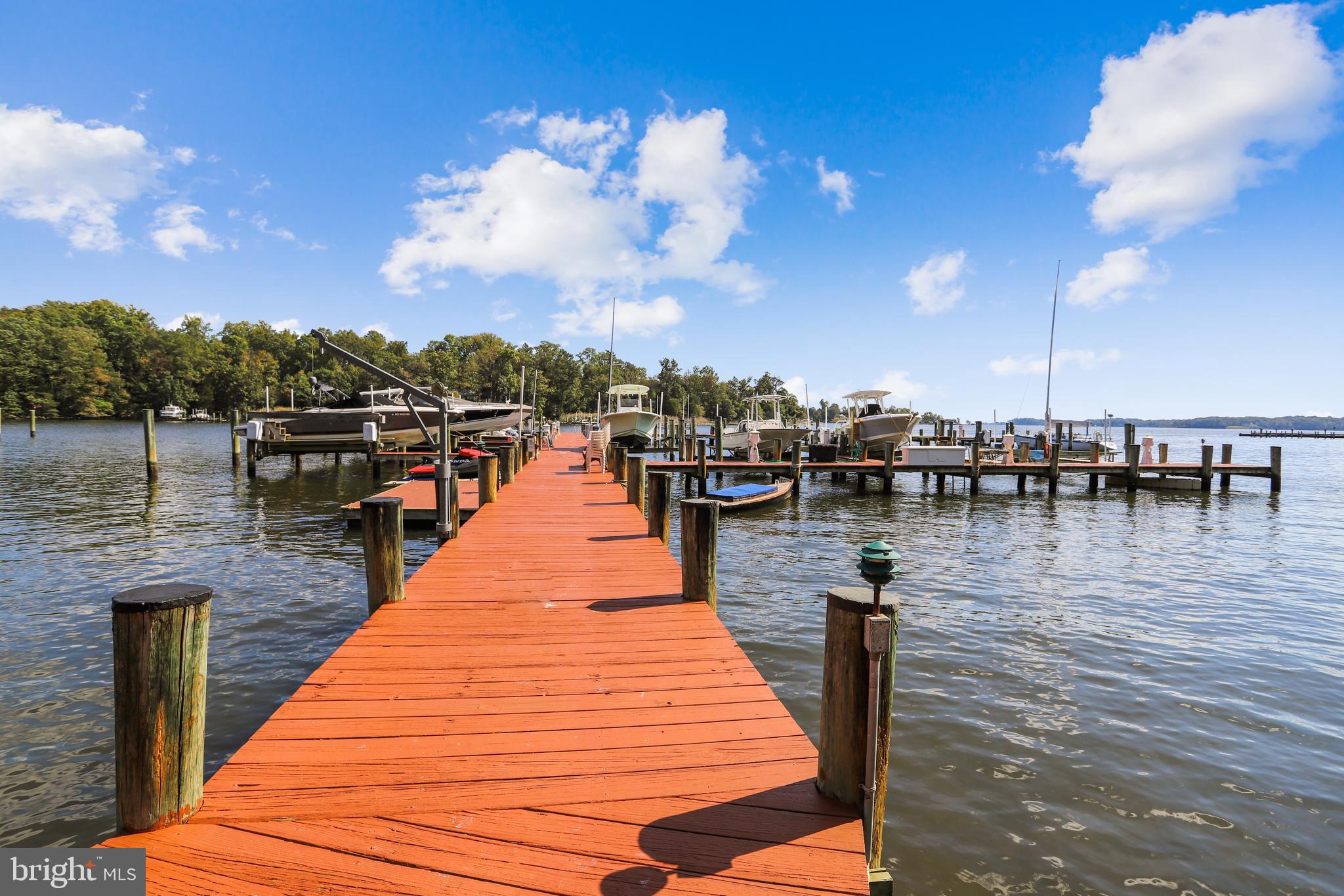 POPLAR POINT - Residential