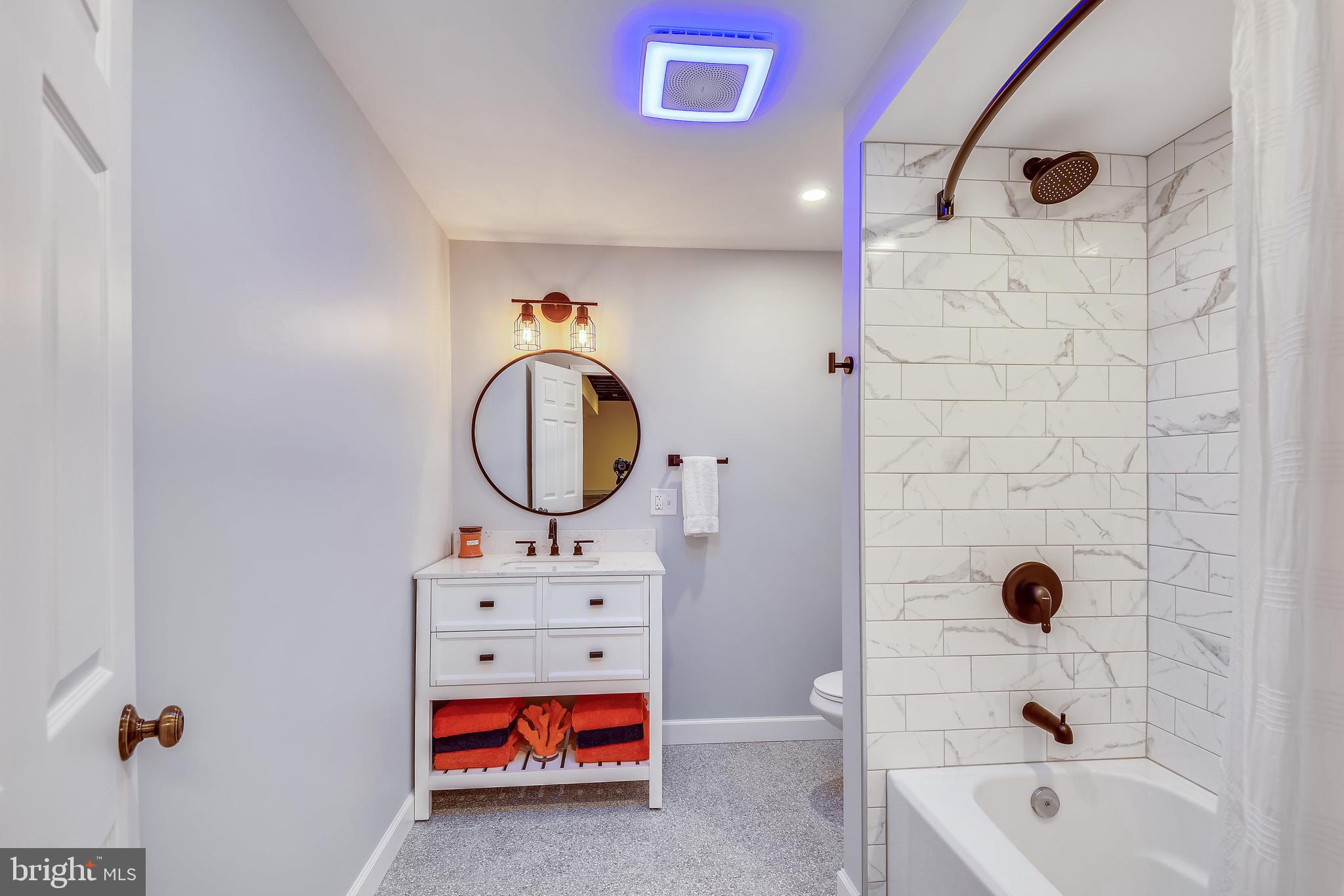 POPLAR POINT - Residential