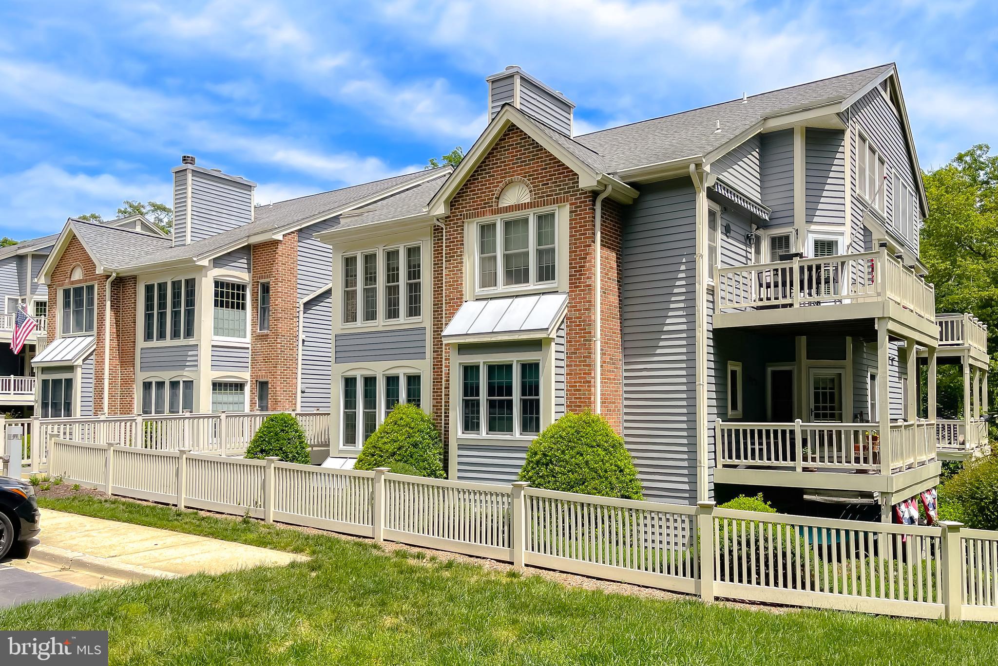 RIVA TRACE - Residential