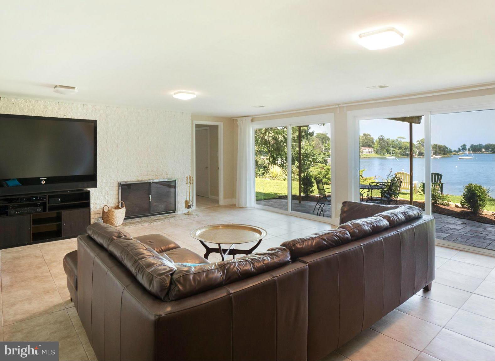 ANCHORAGE - Residential