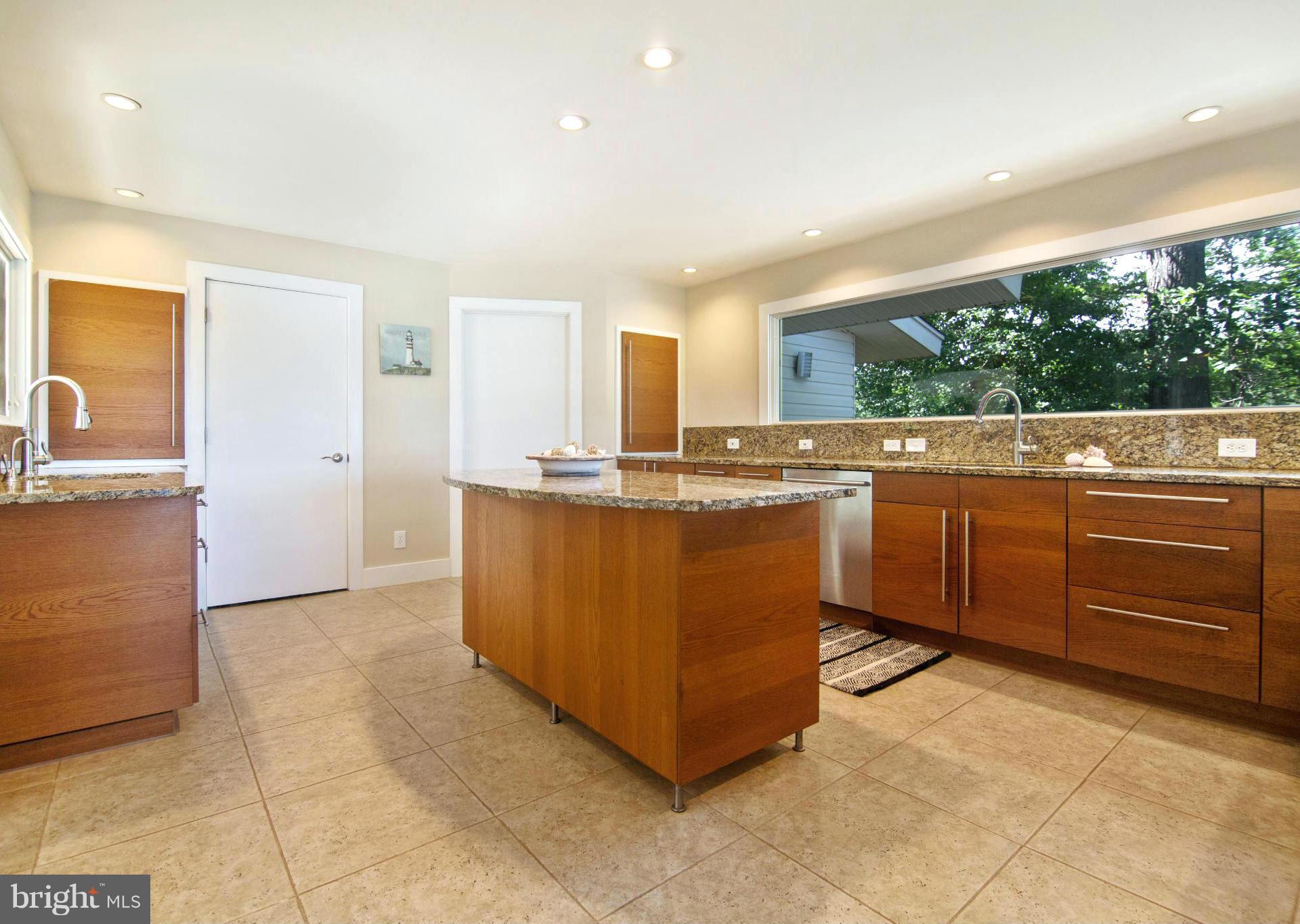 ANCHORAGE - Residential