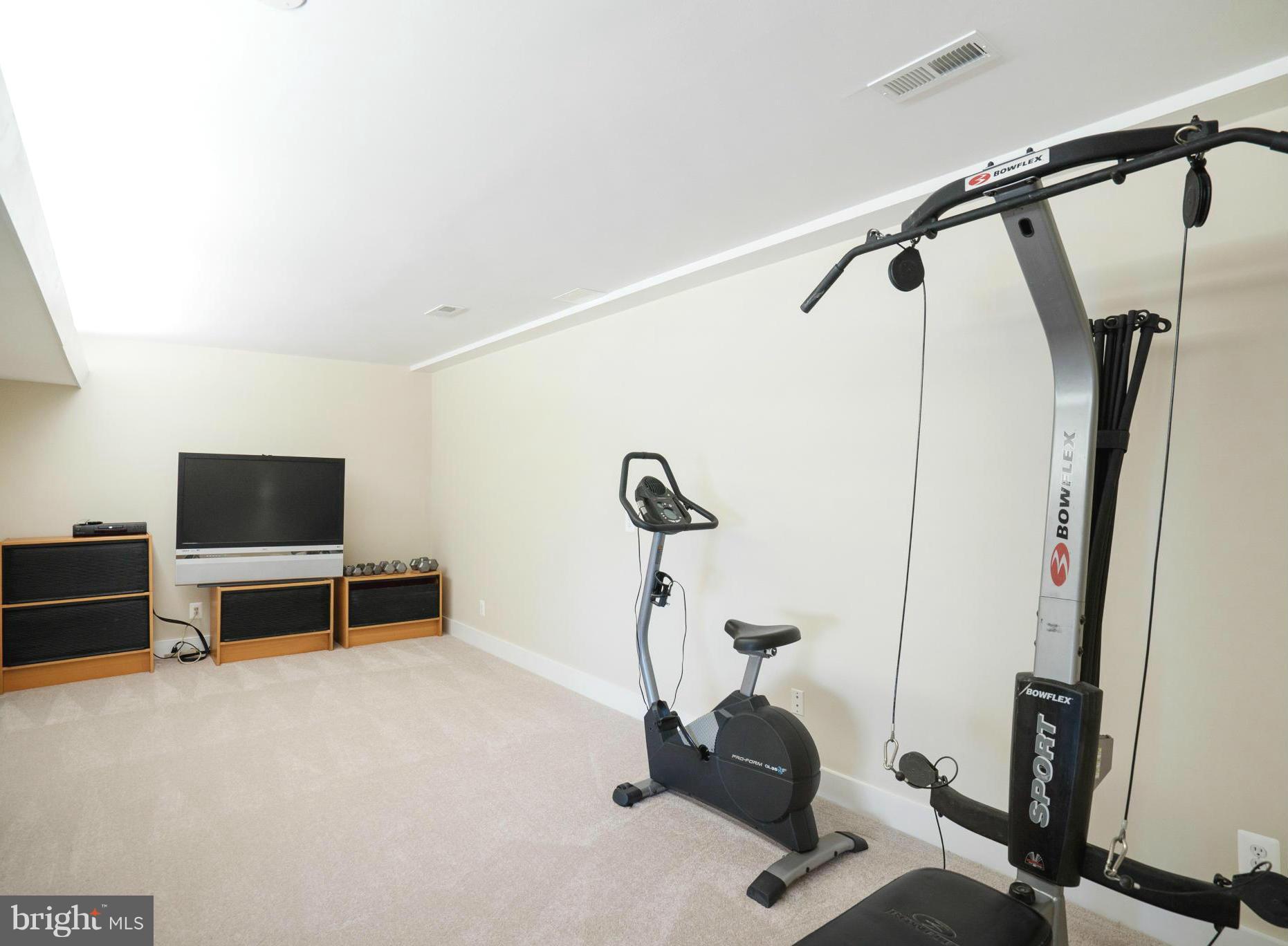 ANCHORAGE - Residential