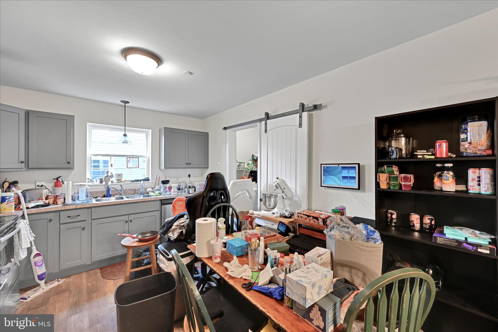 TRAIL SIDE - Residential