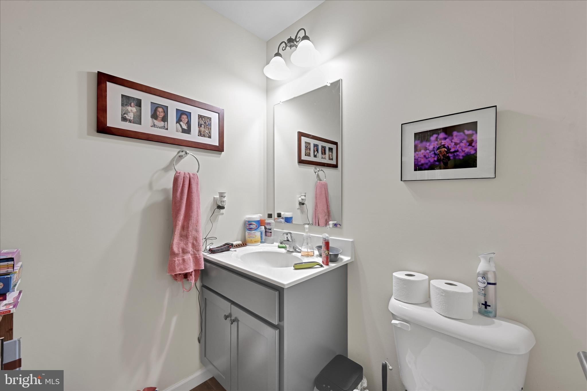 TRAIL SIDE - Residential