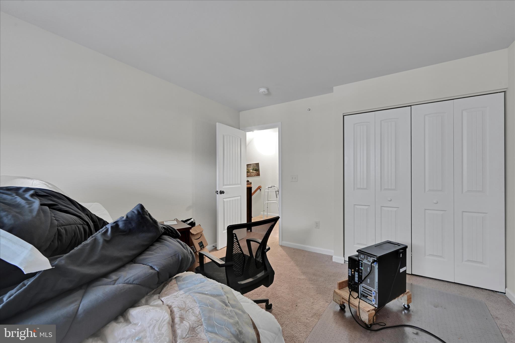 TRAIL SIDE - Residential