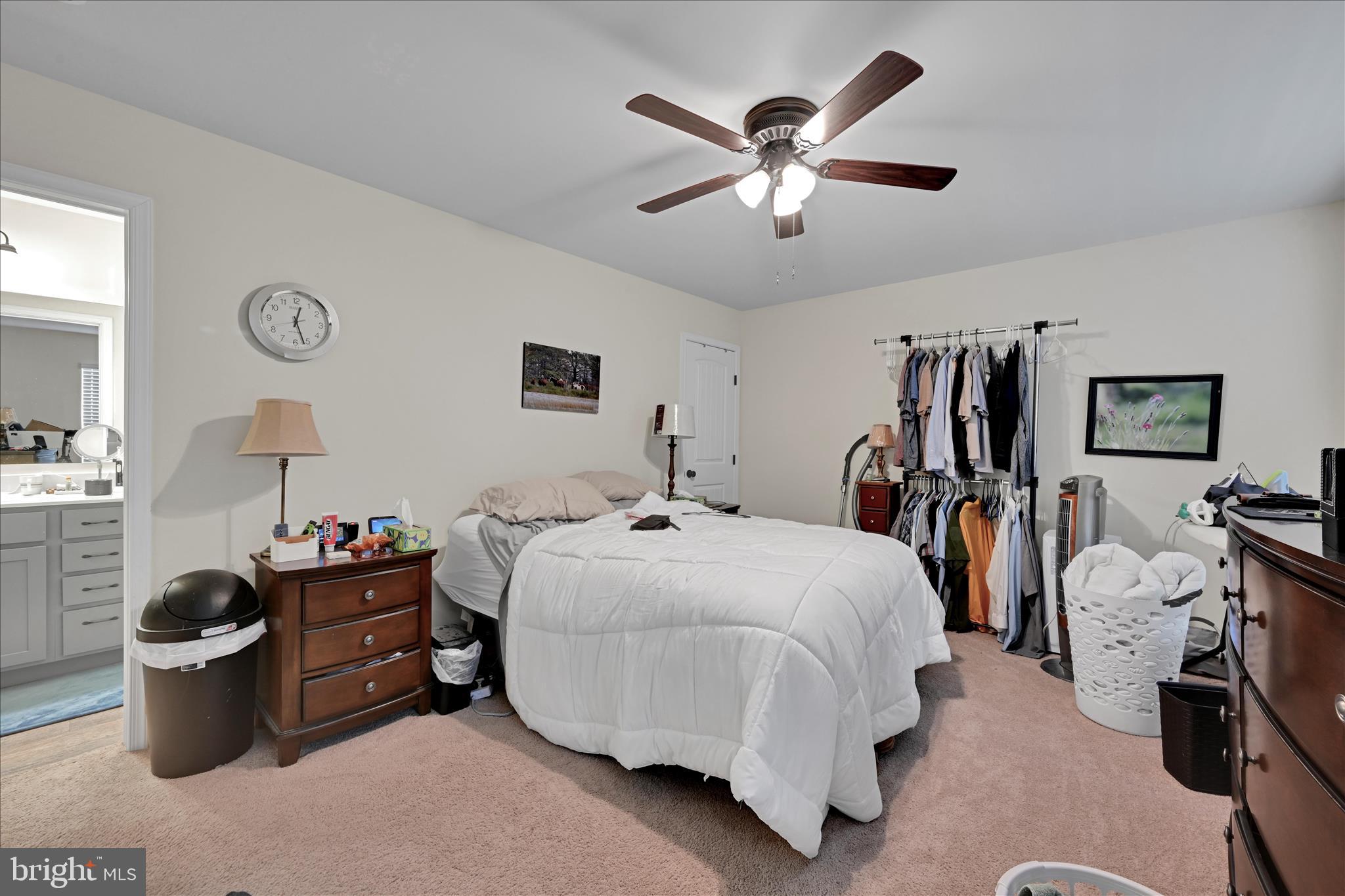 TRAIL SIDE - Residential