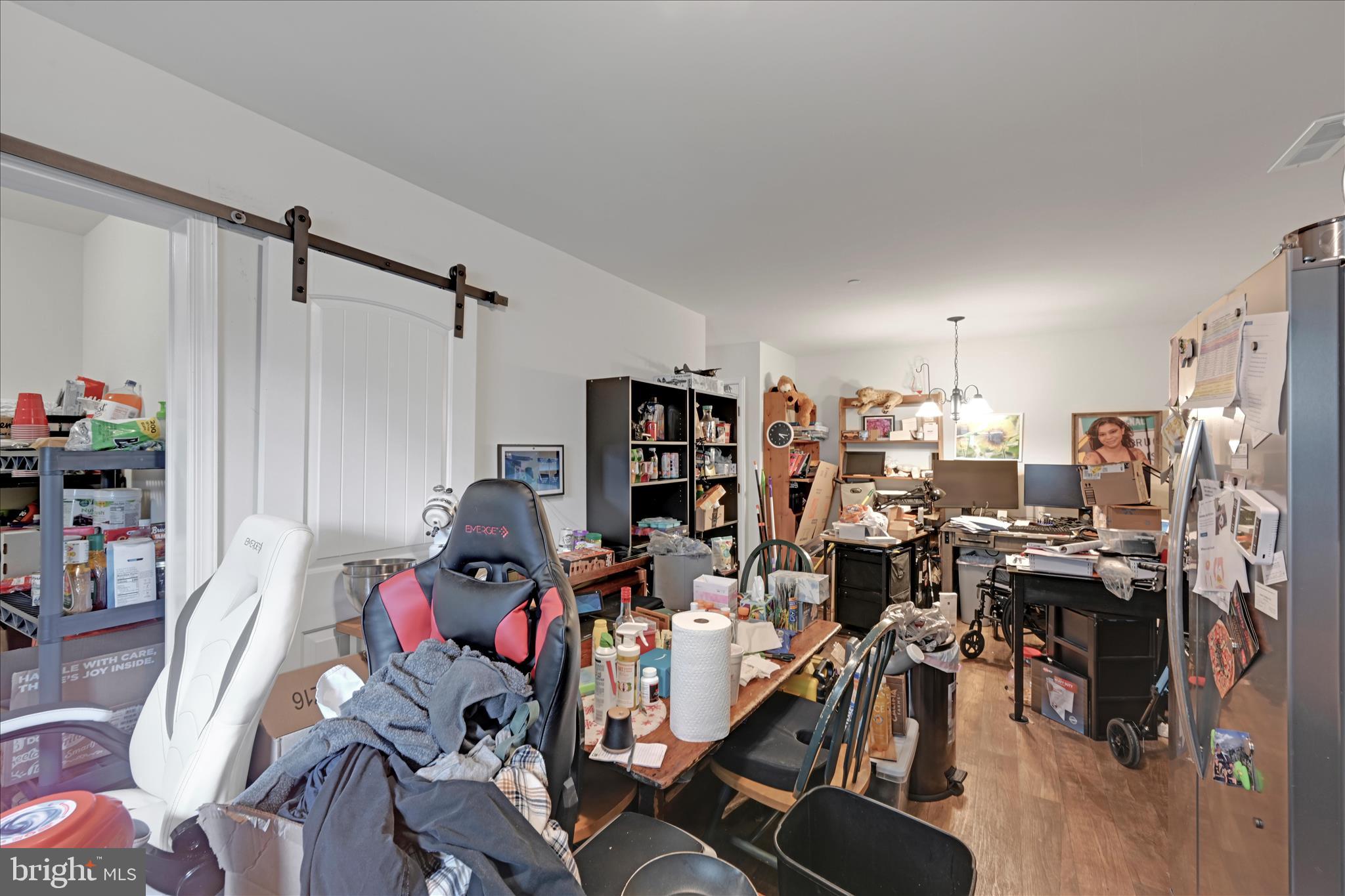 TRAIL SIDE - Residential