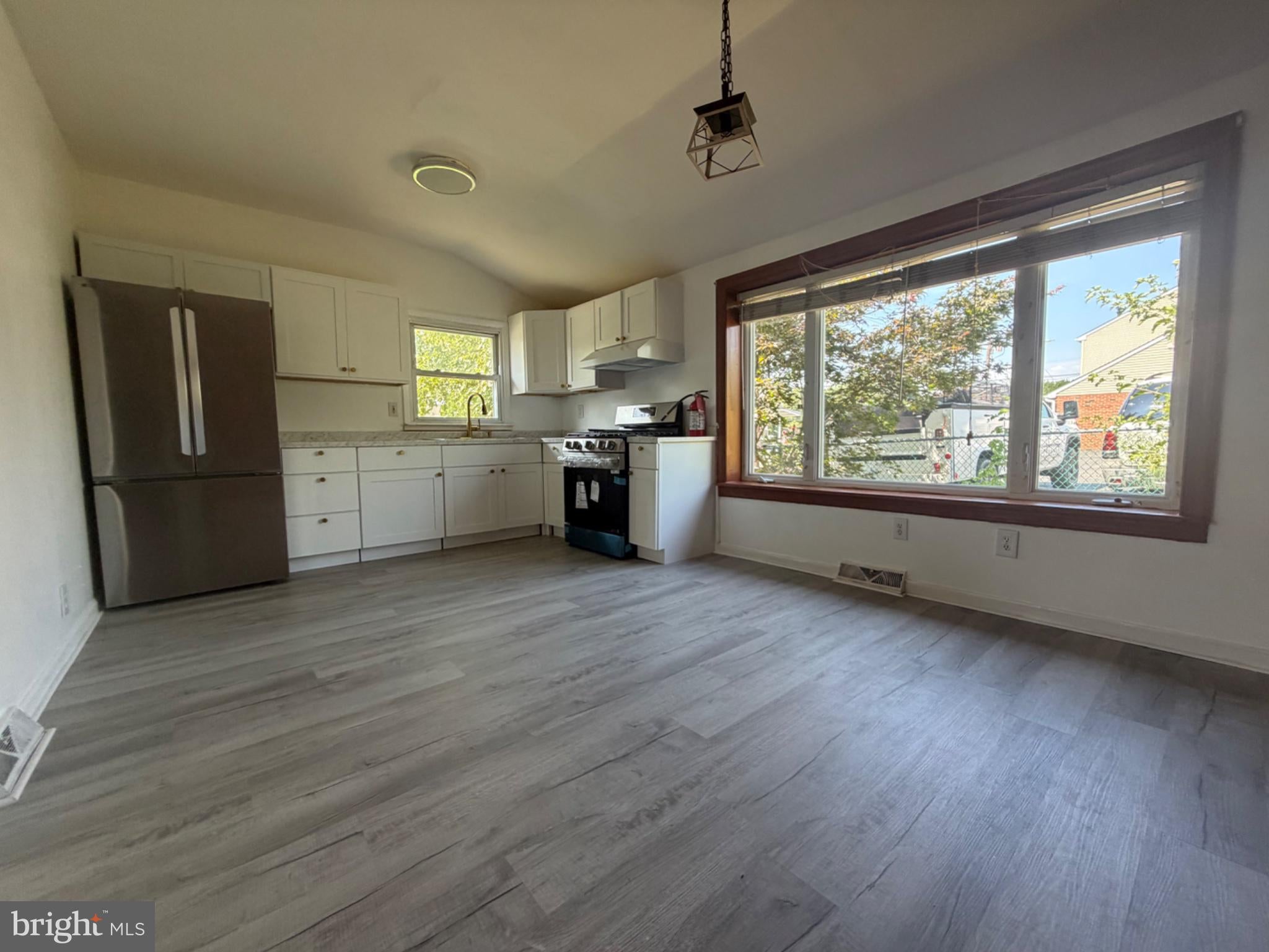 121 EDGEWOOD AVENUE