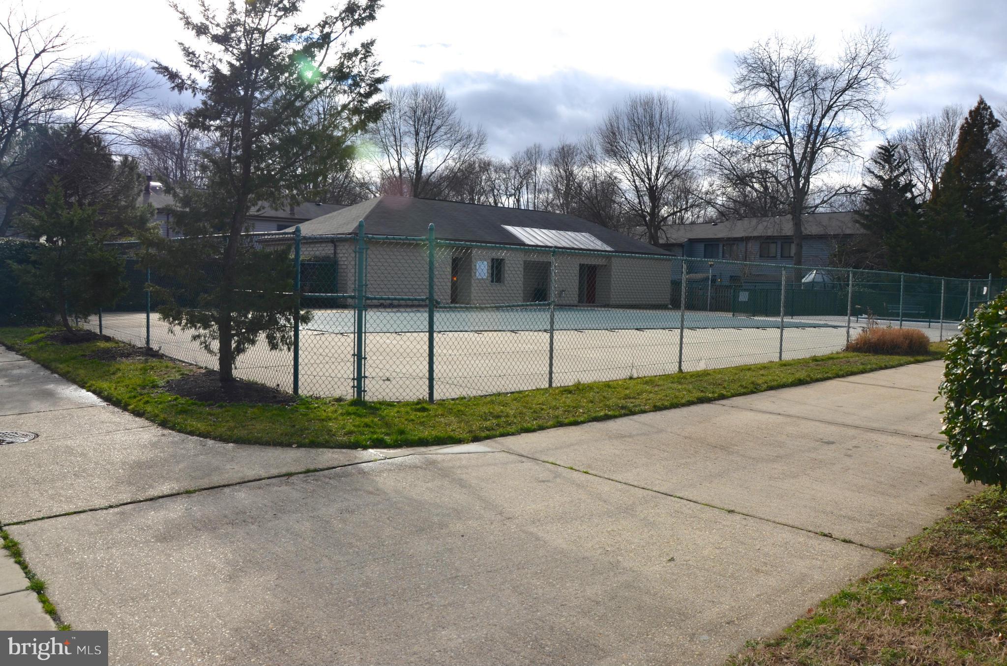 CEDAR RIDGE - Residential