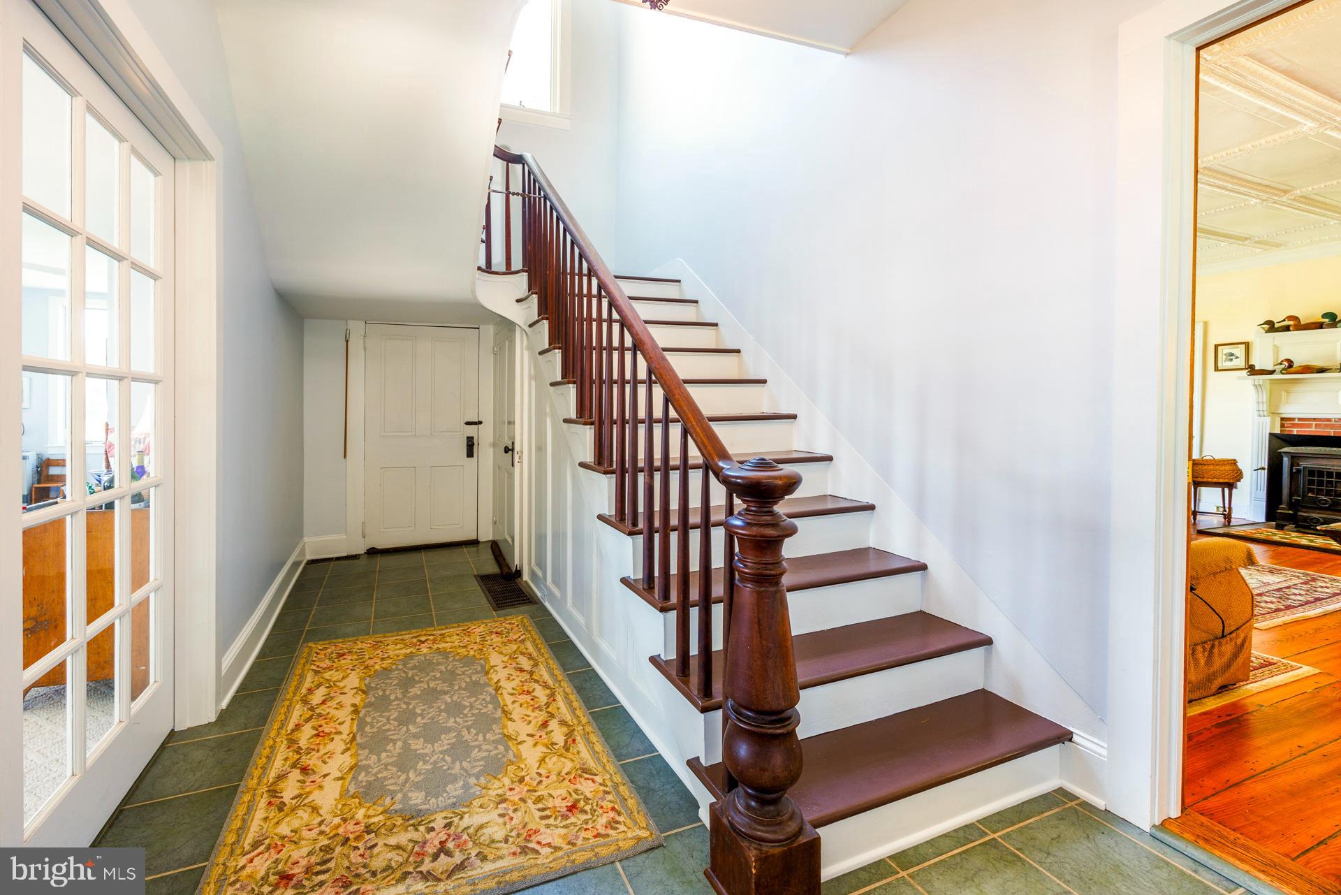 HORNS POINT - Residential