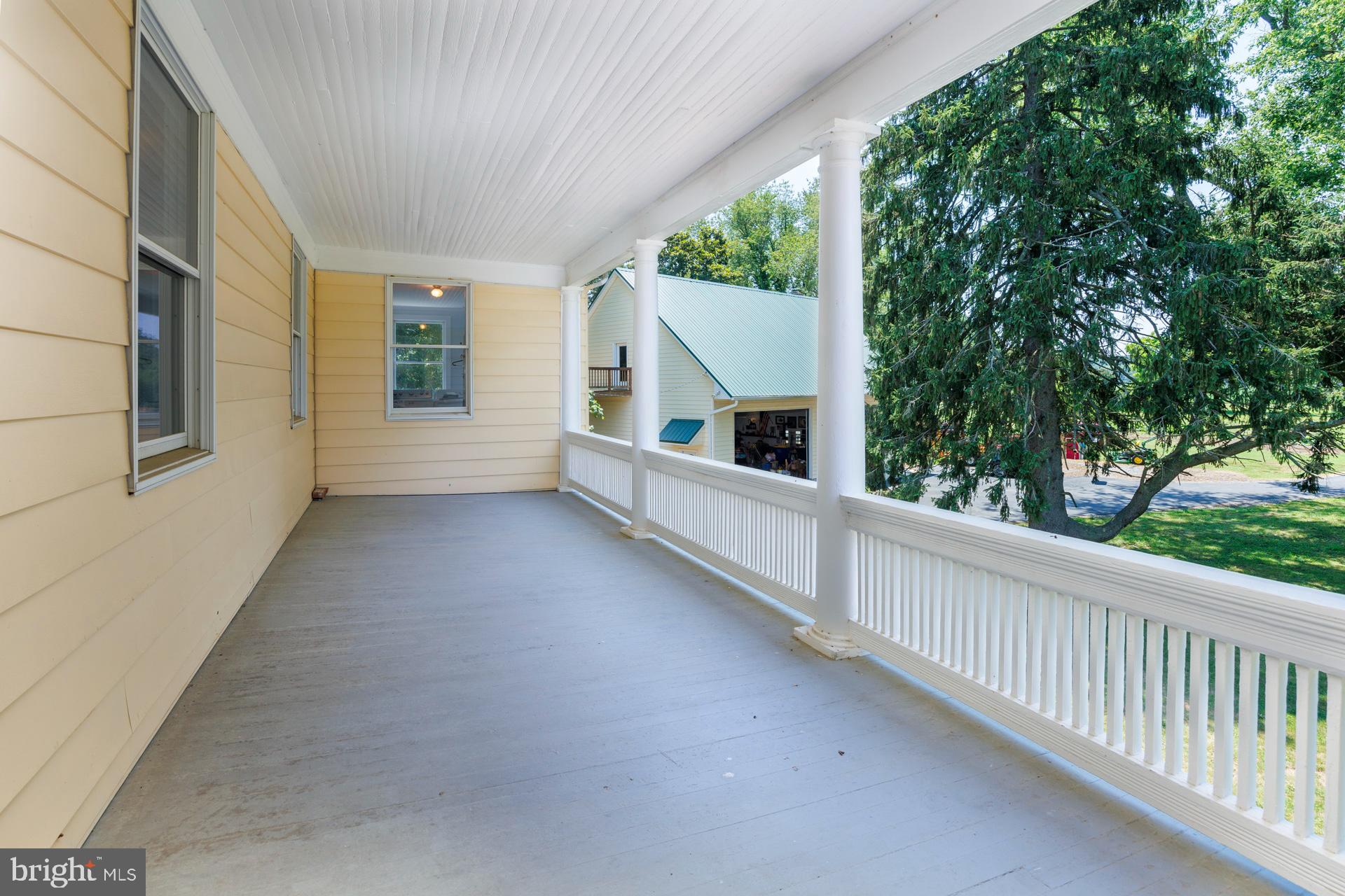 HORNS POINT - Residential